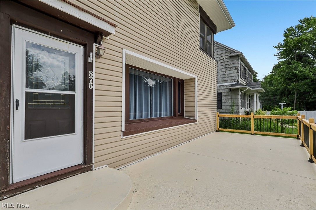 875 Hereford Drive