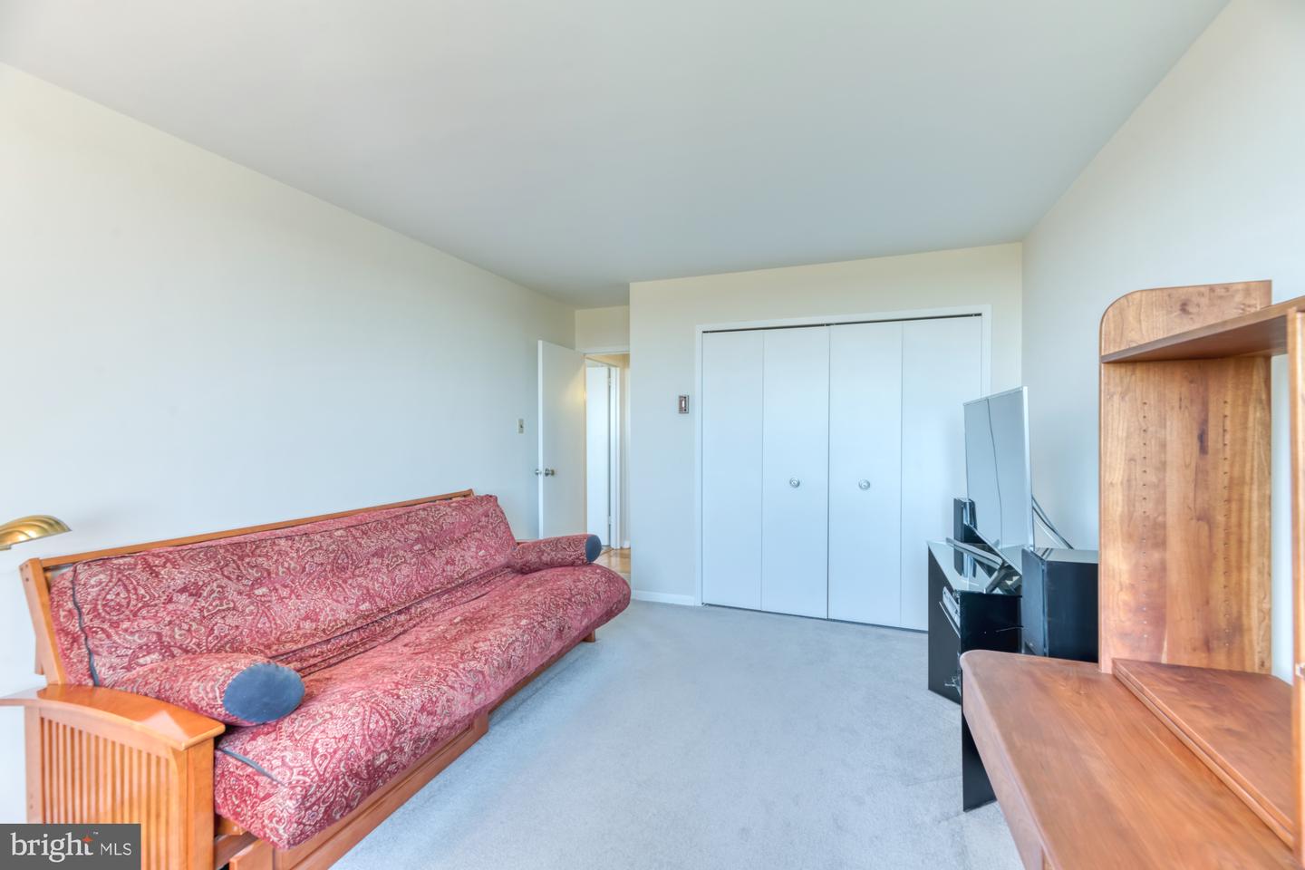 3001 Veazey Ter NW #1627