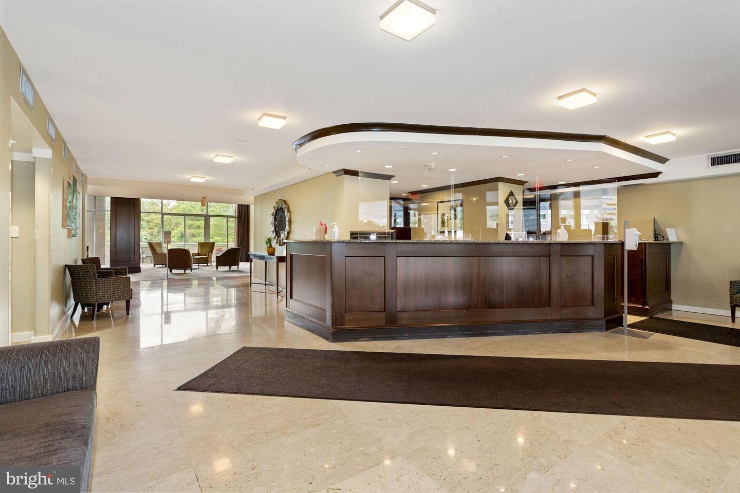 3001 Veazey Ter NW #1627