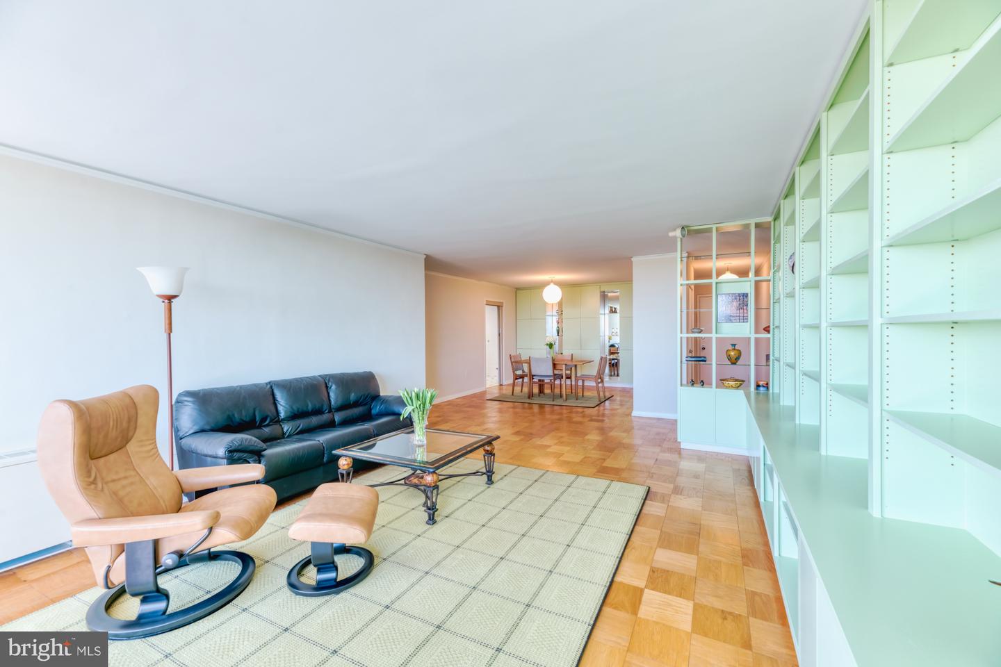 3001 Veazey Ter NW #1627