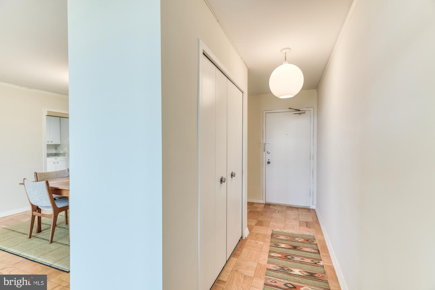 3001 Veazey Ter NW #1627