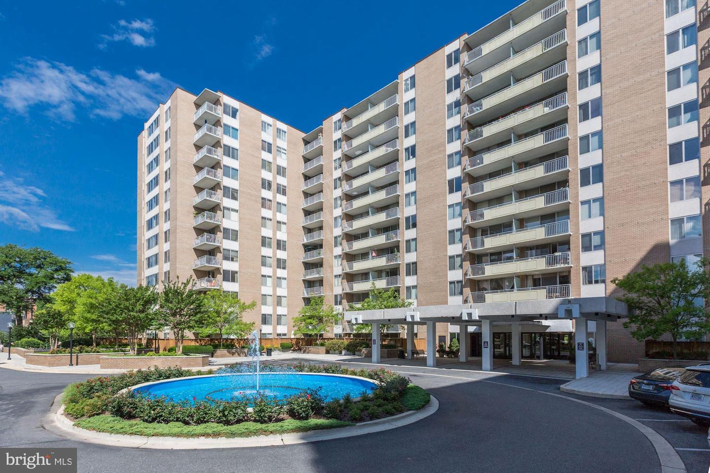 3001 Veazey Ter NW #1627