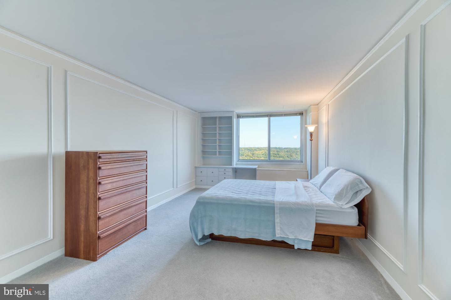 3001 Veazey Ter NW #1627