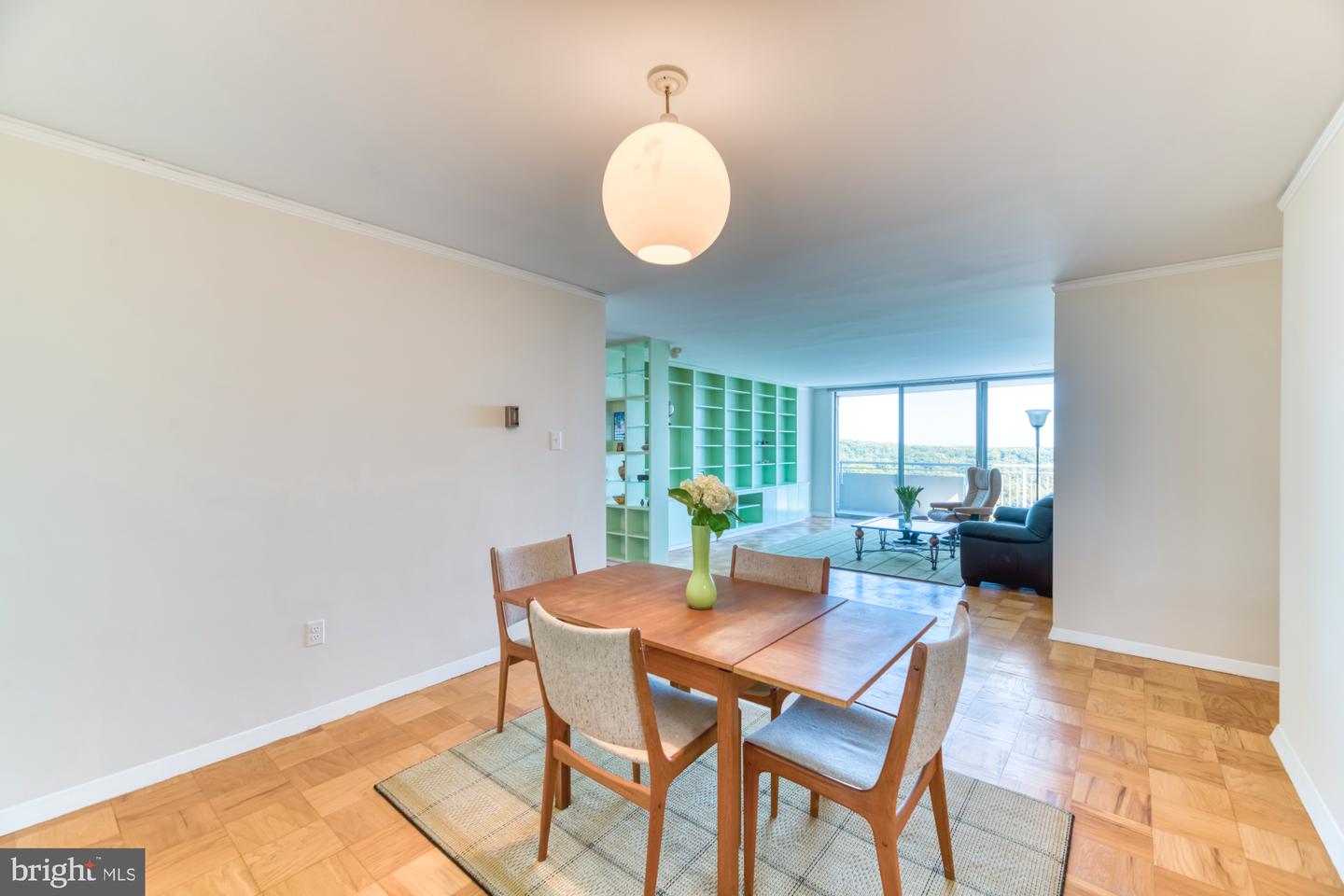 3001 Veazey Ter NW #1627