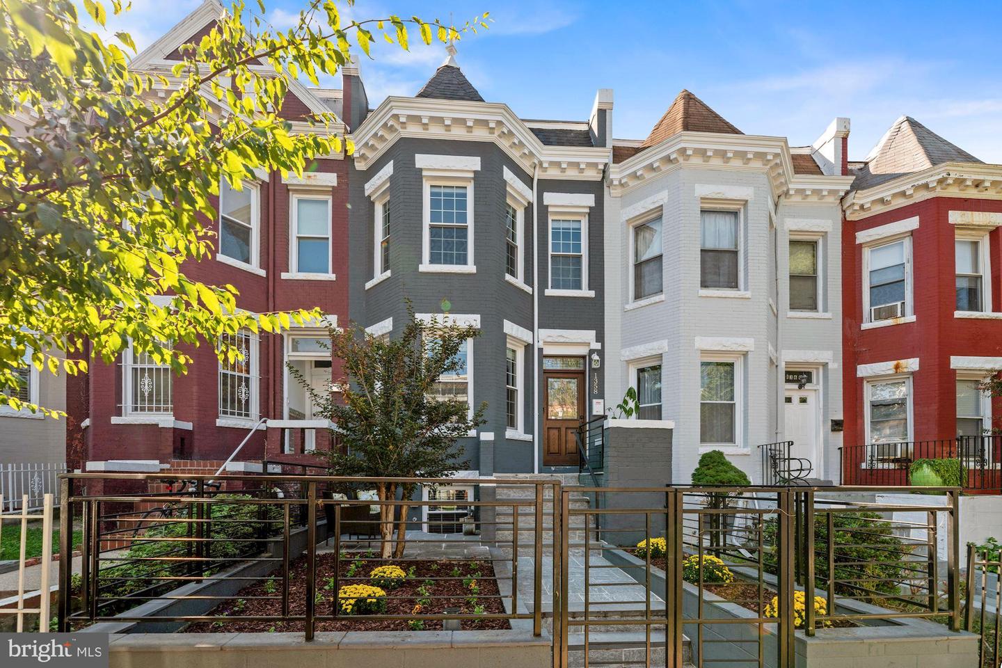 1358 Quincy St NW