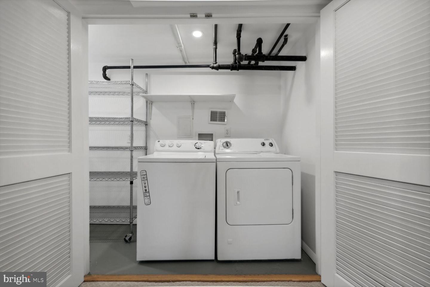 5708 Broad Branch Rd NW