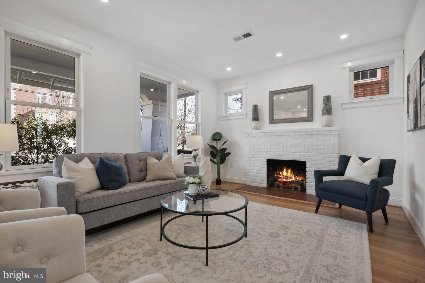 5708 Broad Branch Rd NW