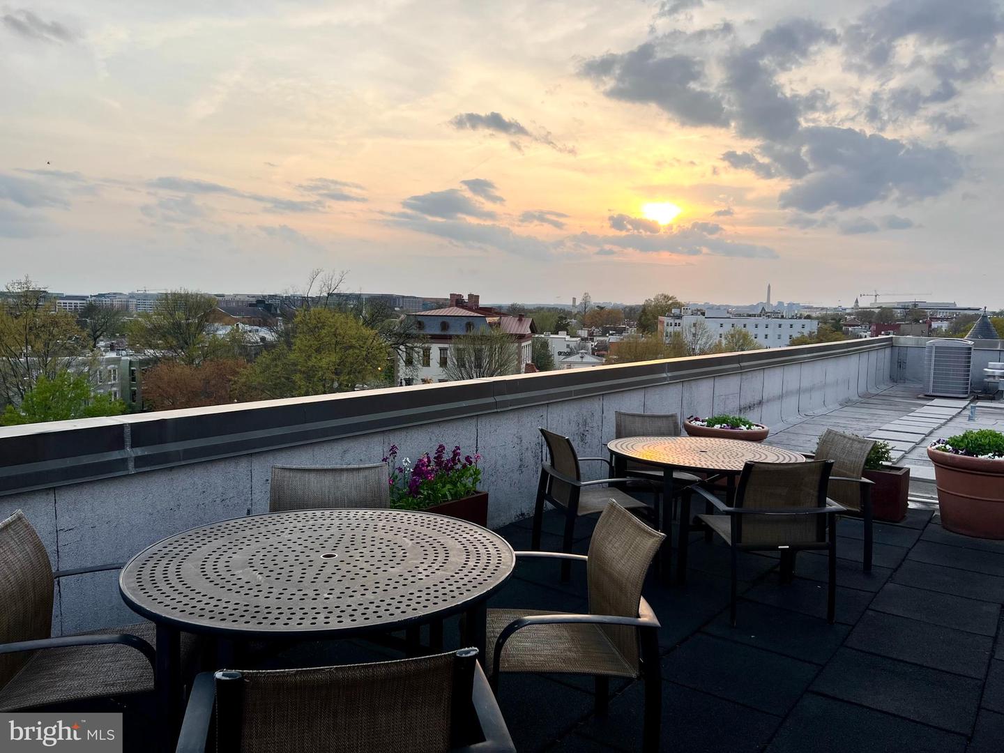 1020 Pennsylvania Ave SE #103