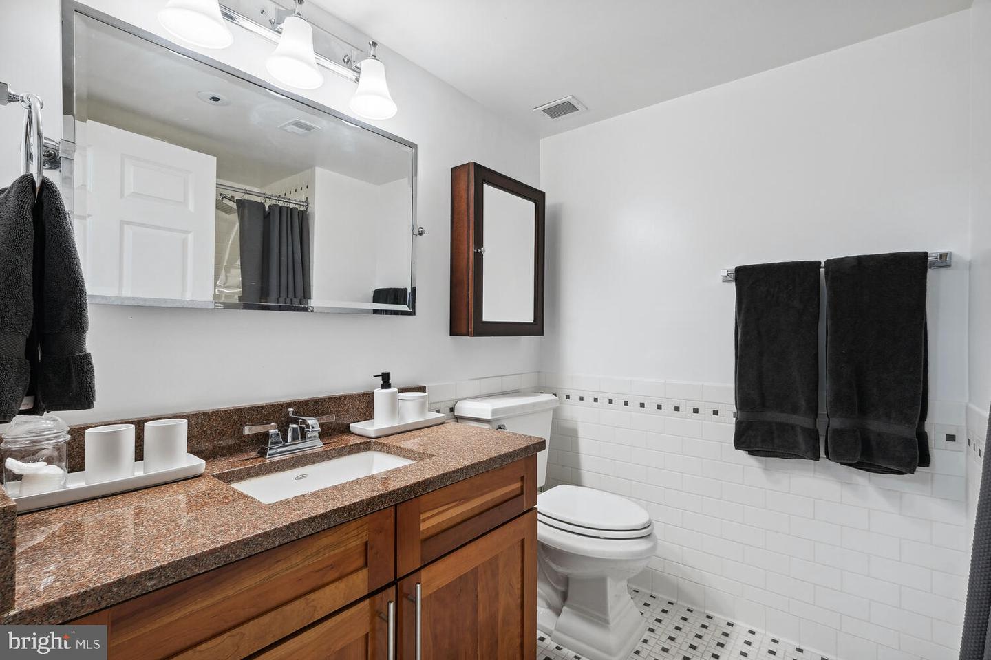 1020 Pennsylvania Ave SE #103