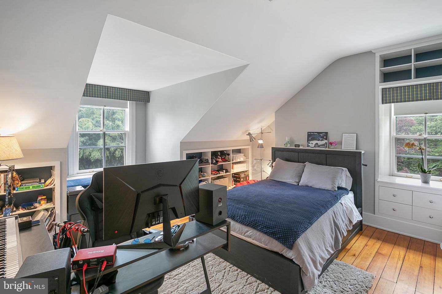 3550 Tilden St NW