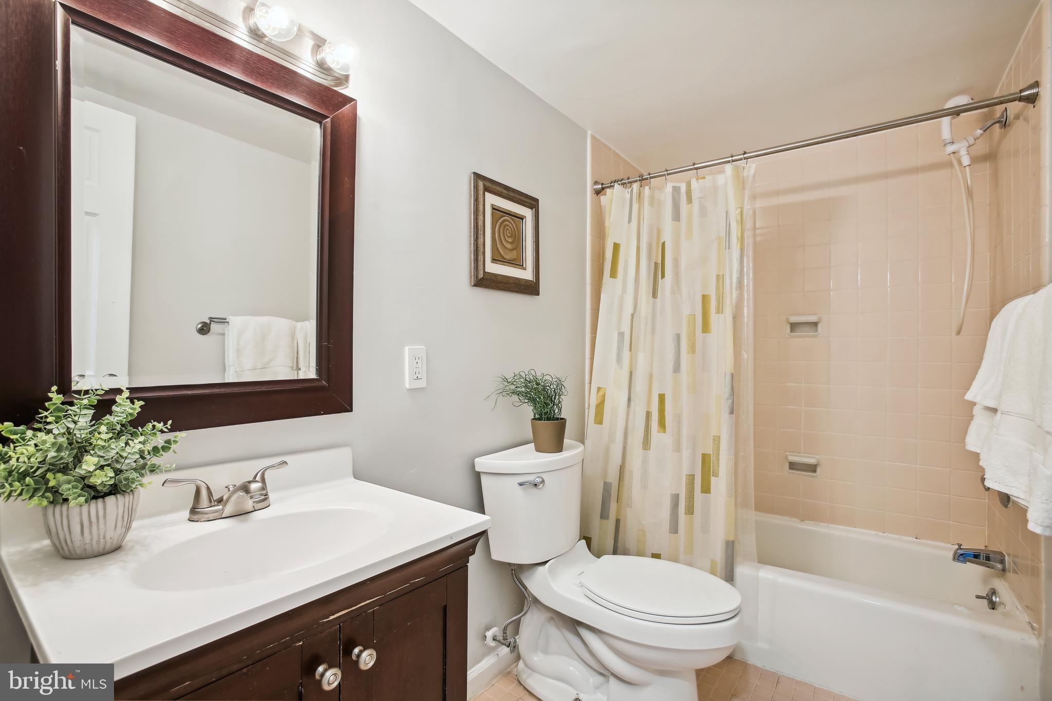 3001 Veazey Ter NW #515