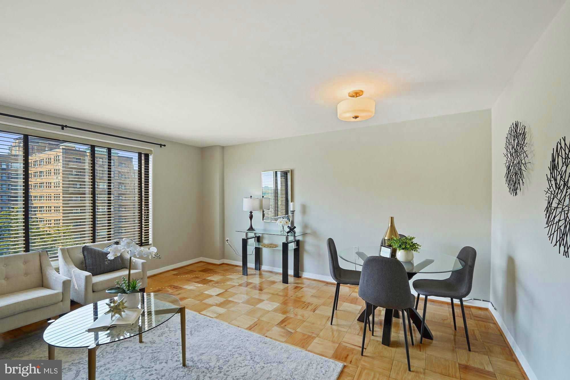 2501 Calvert St NW #602