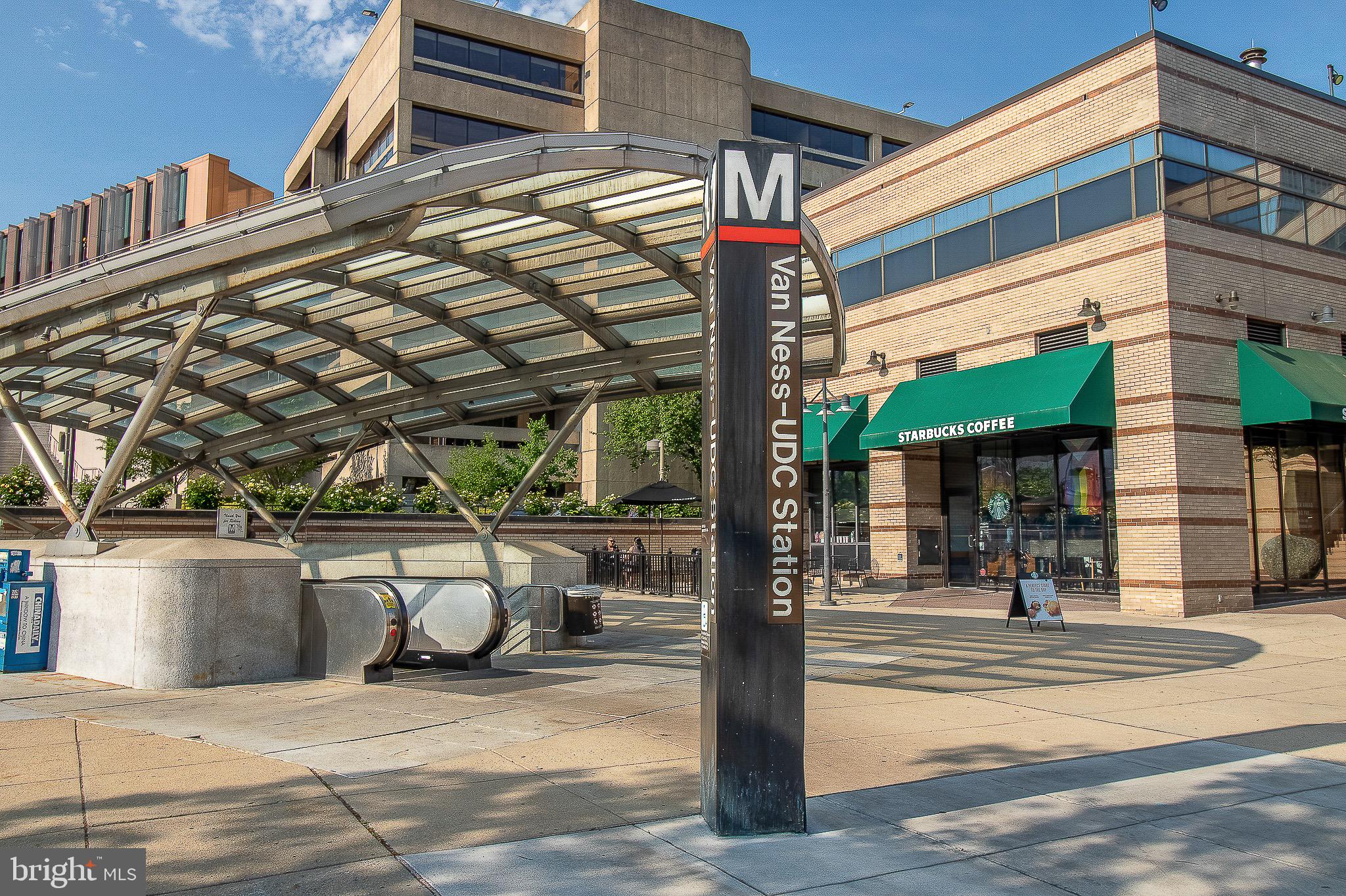 2939 van Ness St NW #820