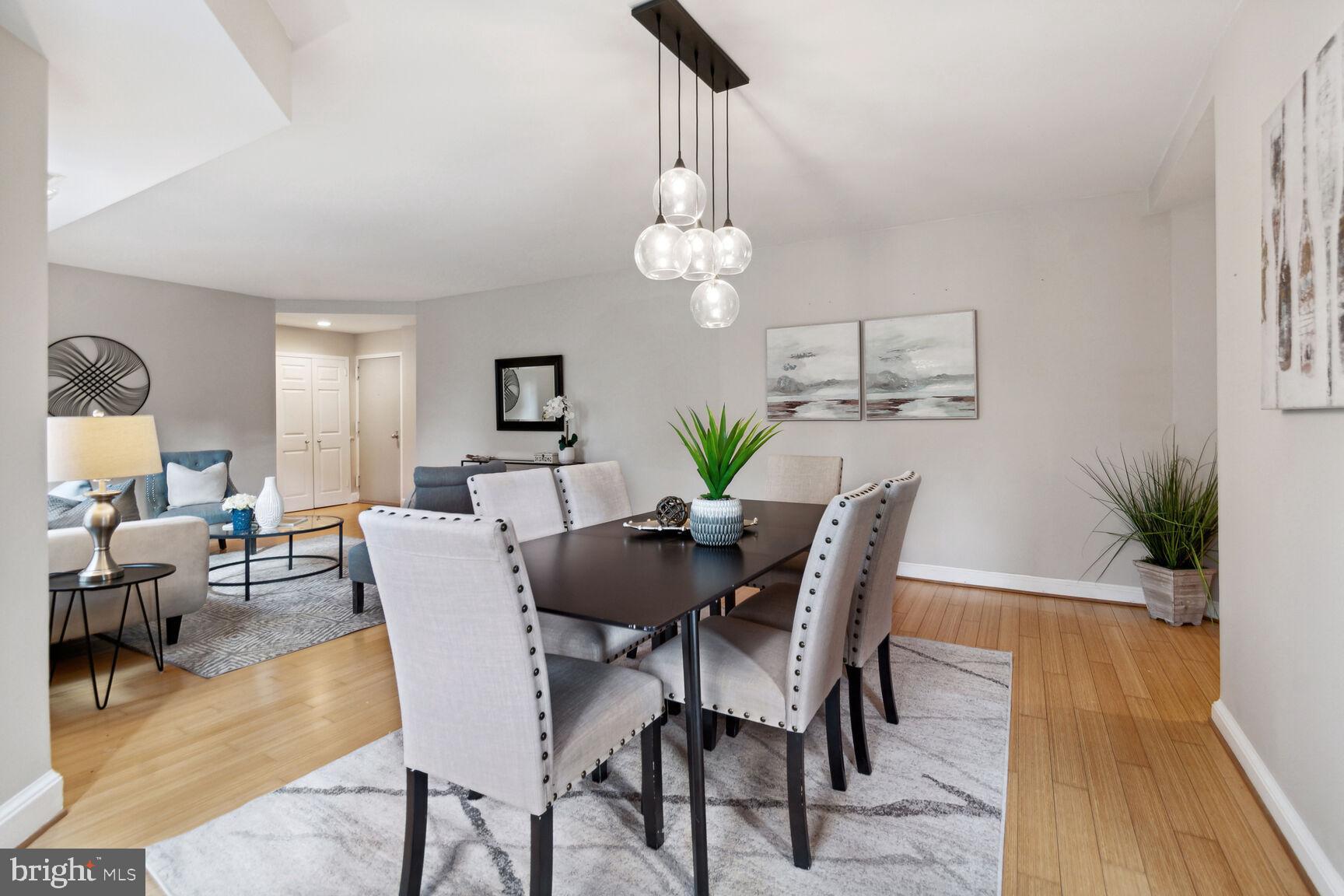 1115 12th St NW #302