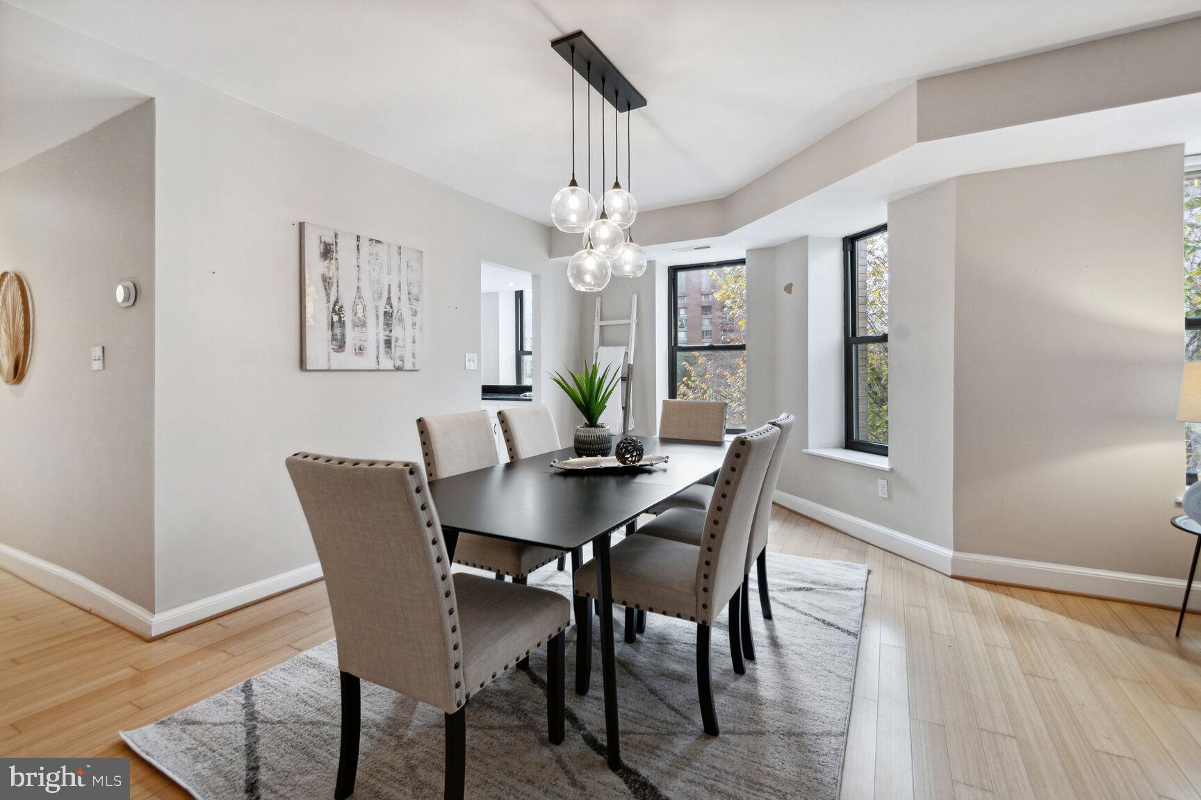 1115 12th St NW #302