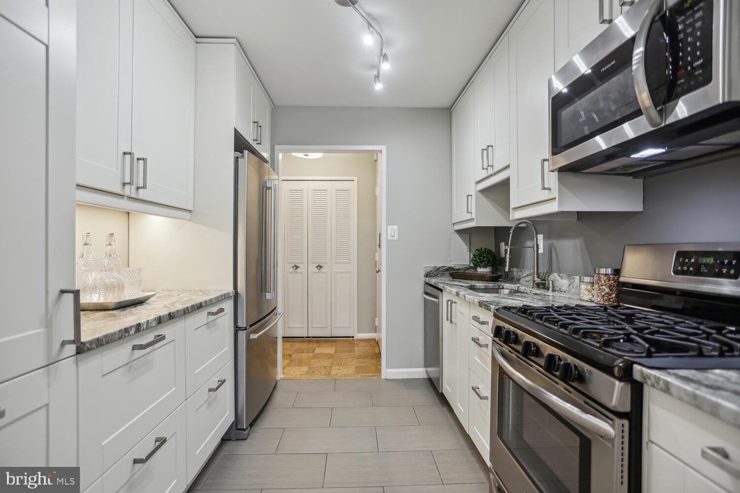 2939 van Ness St NW #747