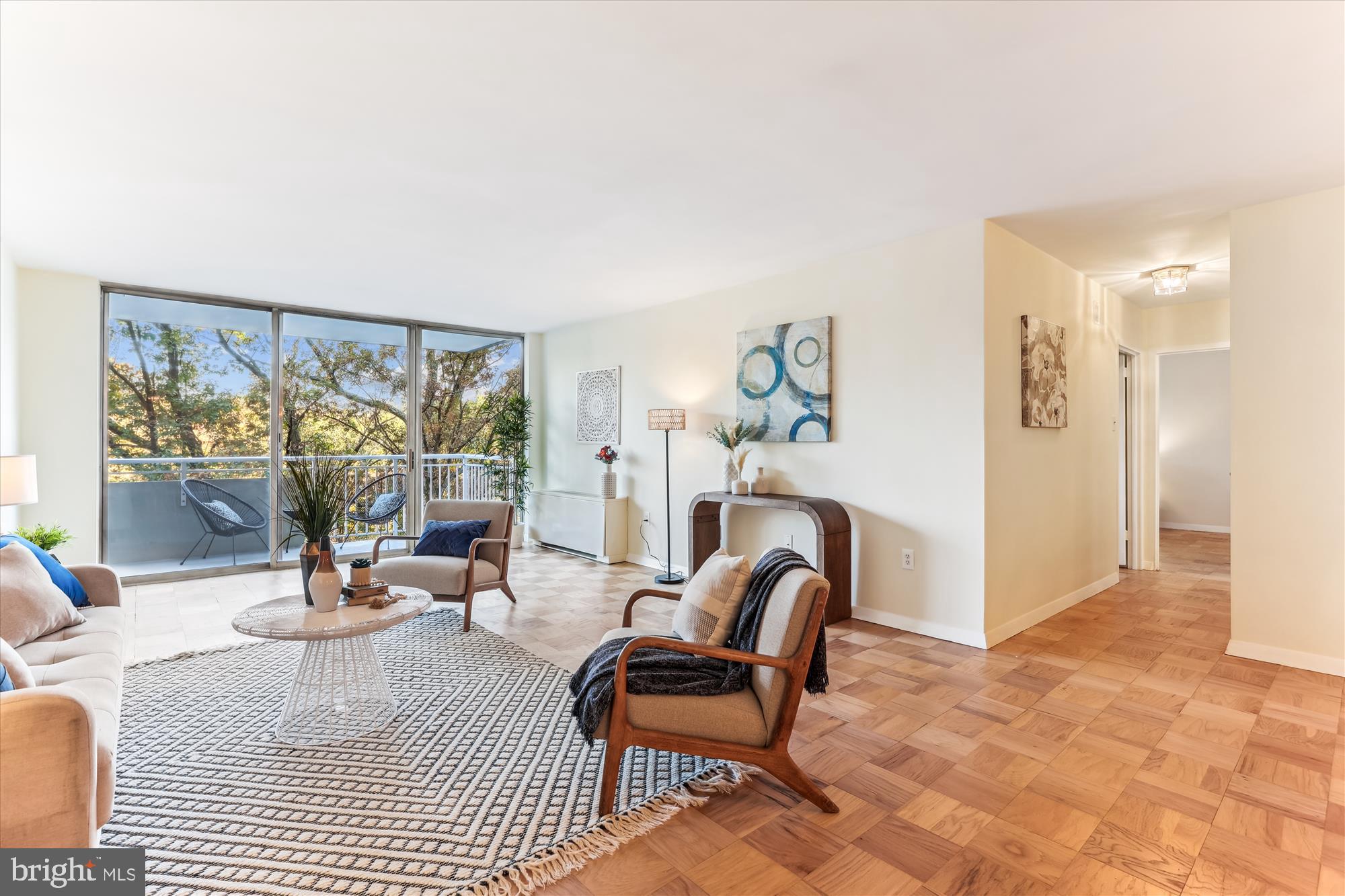 3001 Veazey Ter NW #722