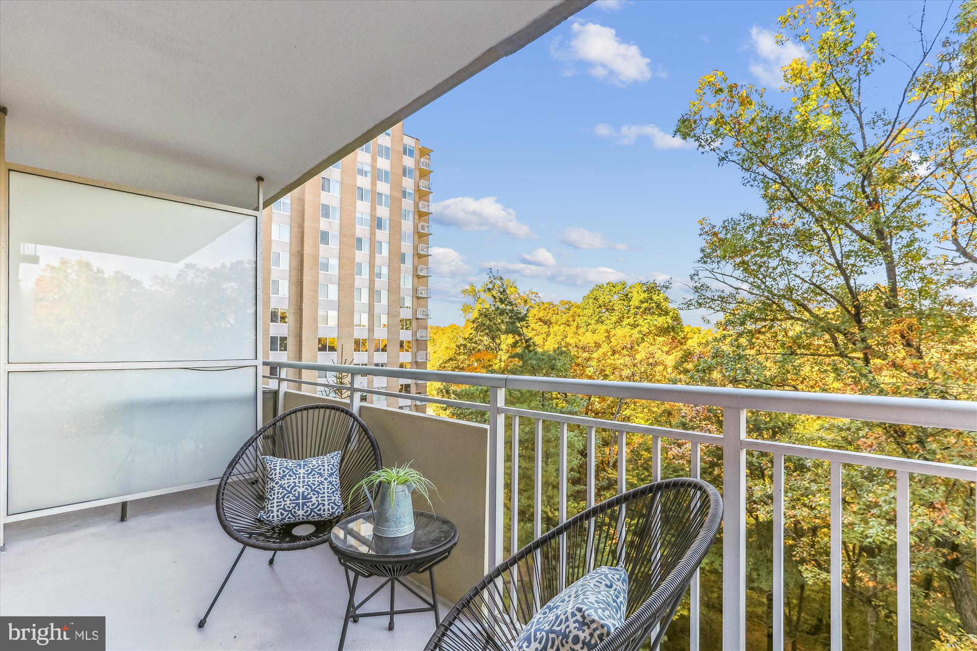 3001 Veazey Ter NW #722