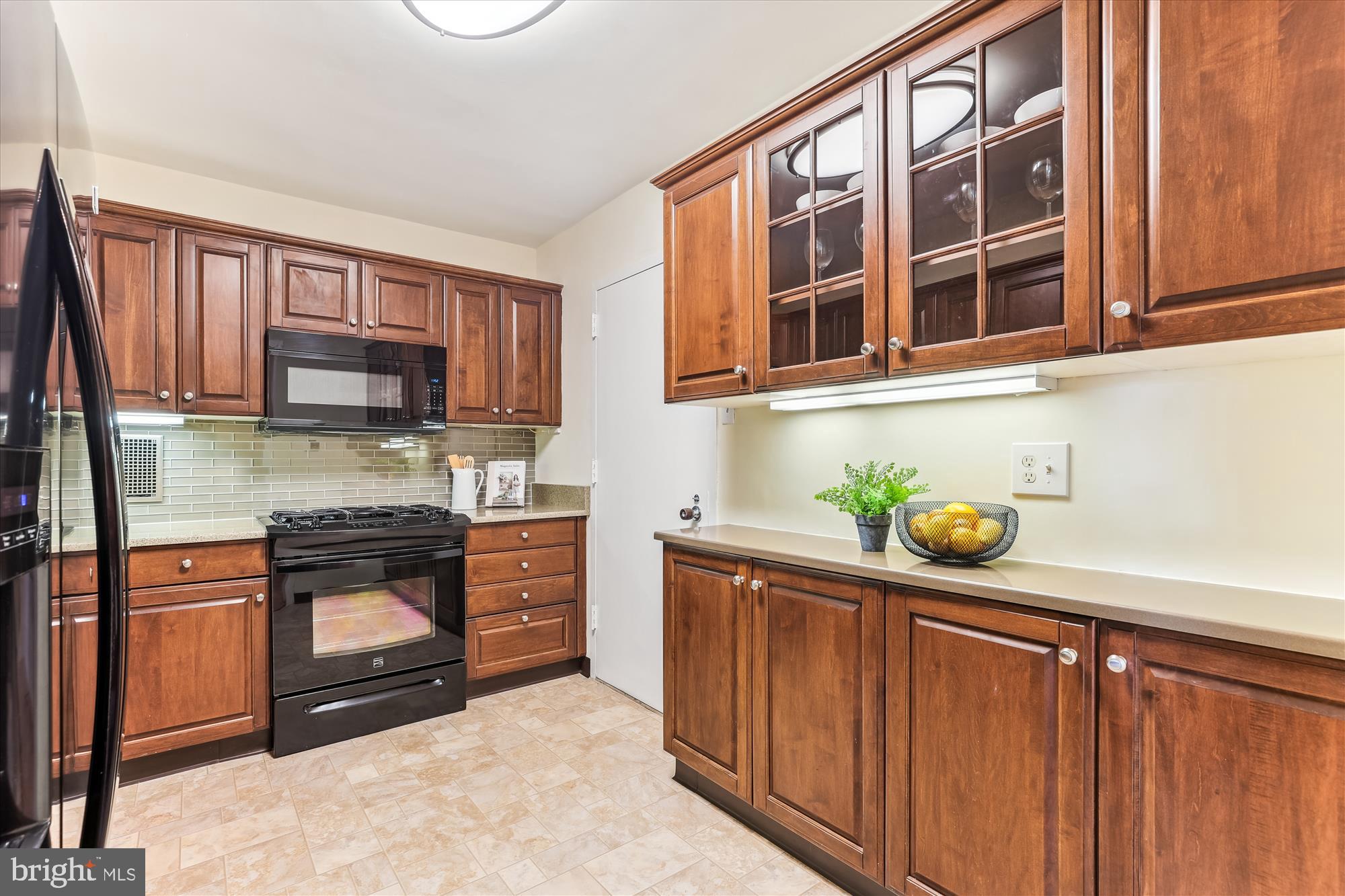 3001 Veazey Ter NW #722