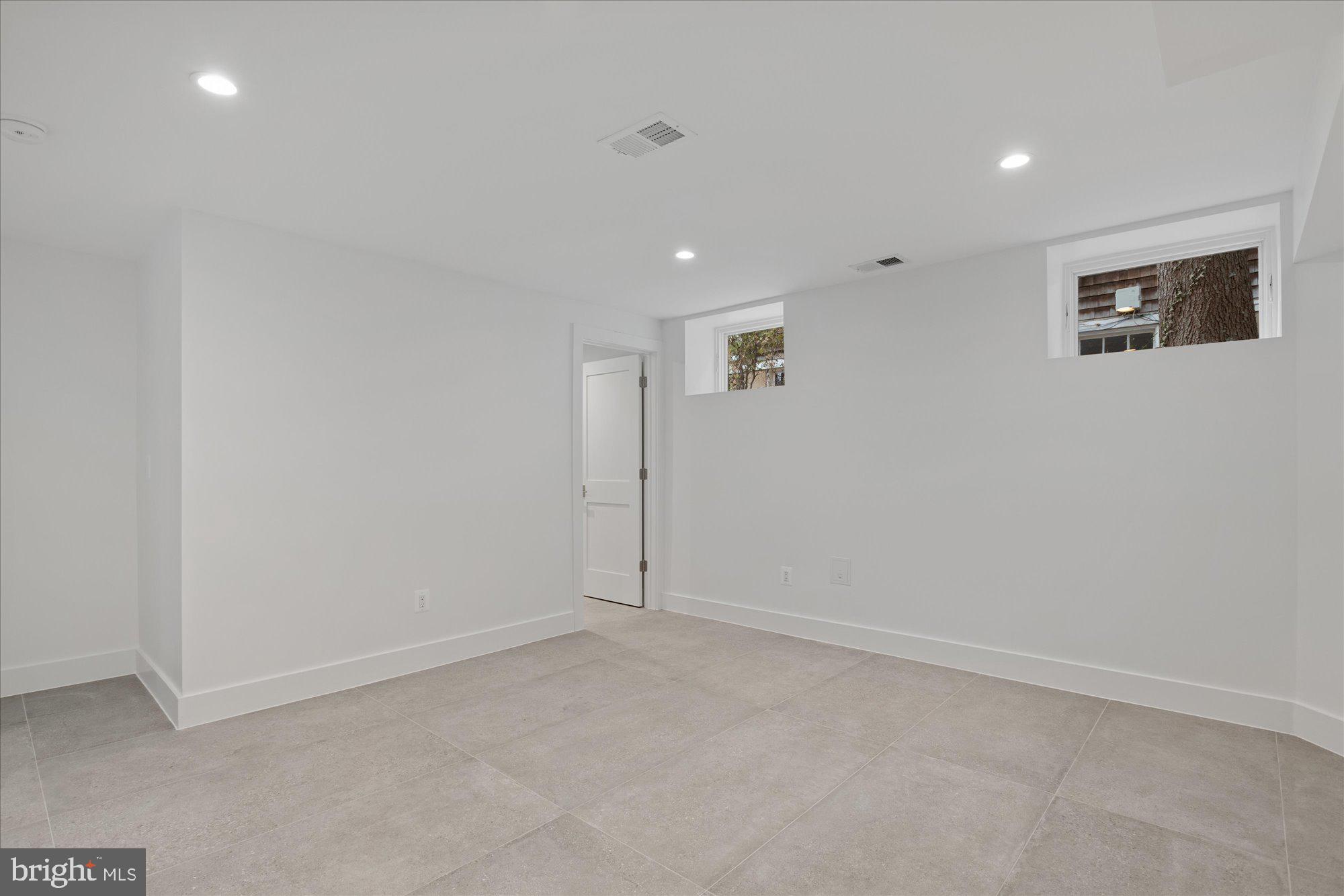 3709 BRANDYWINE STREET NW