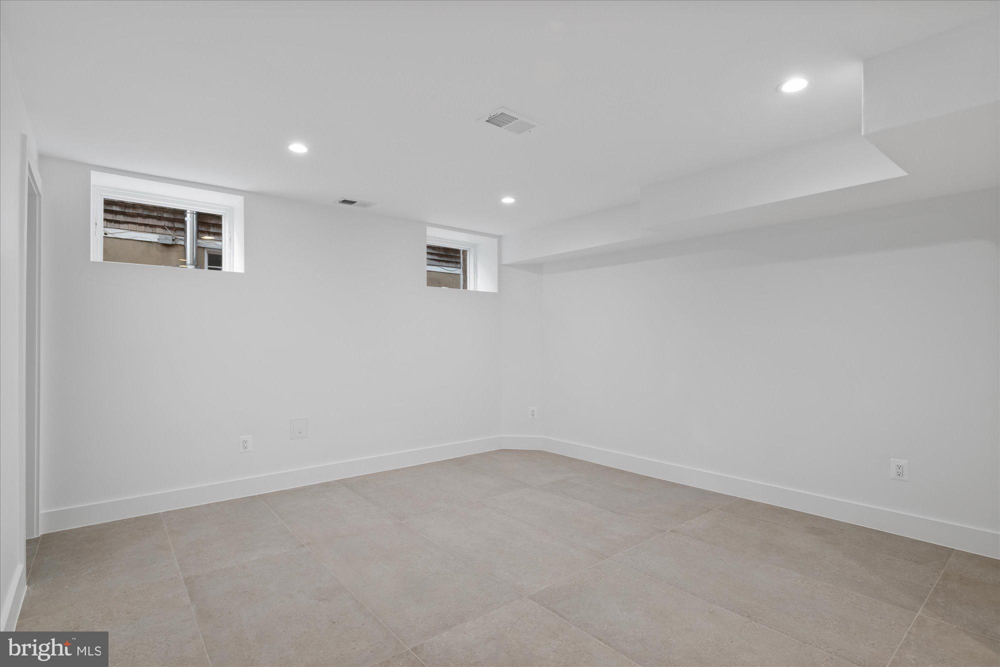 3709 BRANDYWINE STREET NW