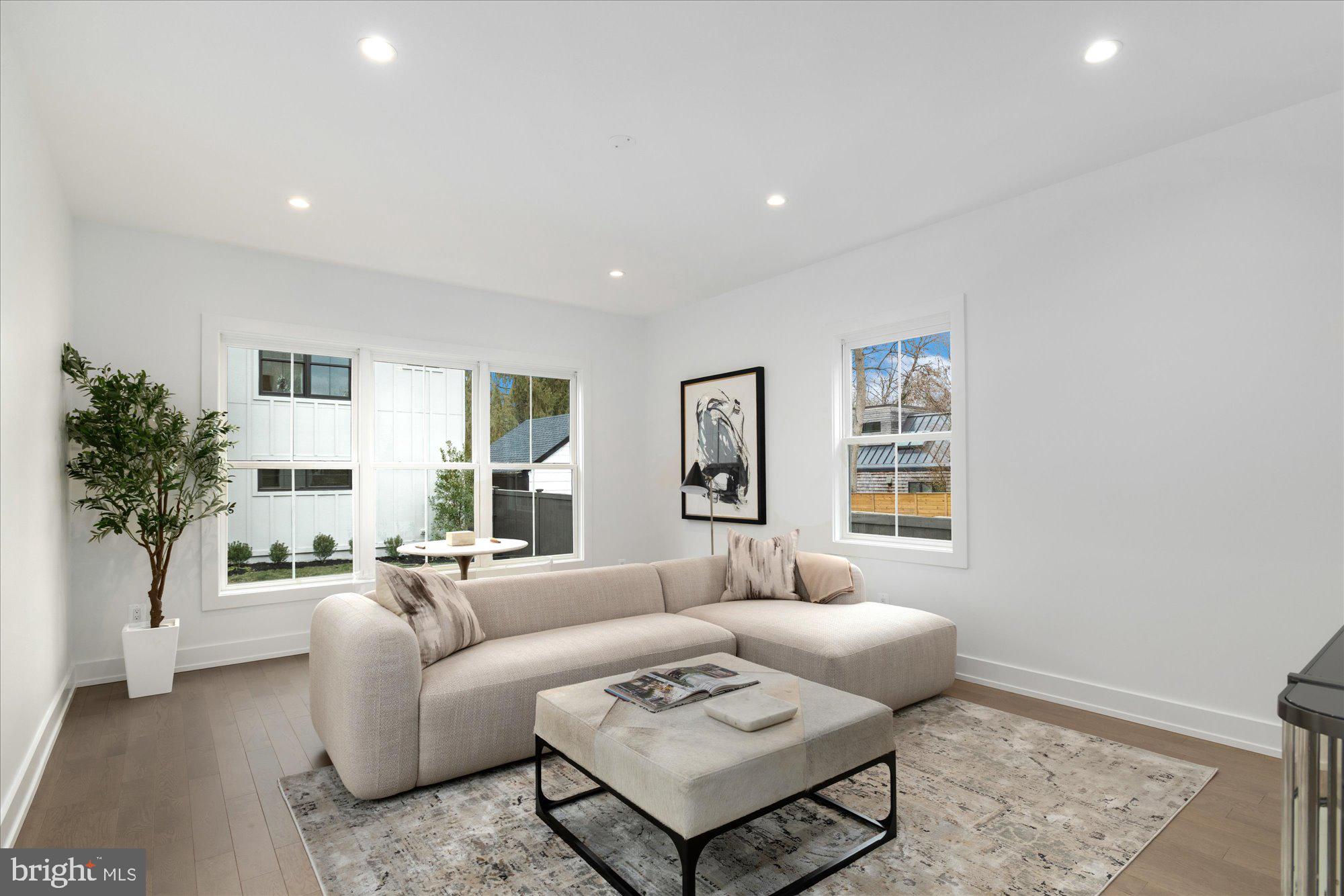 3709 BRANDYWINE STREET NW