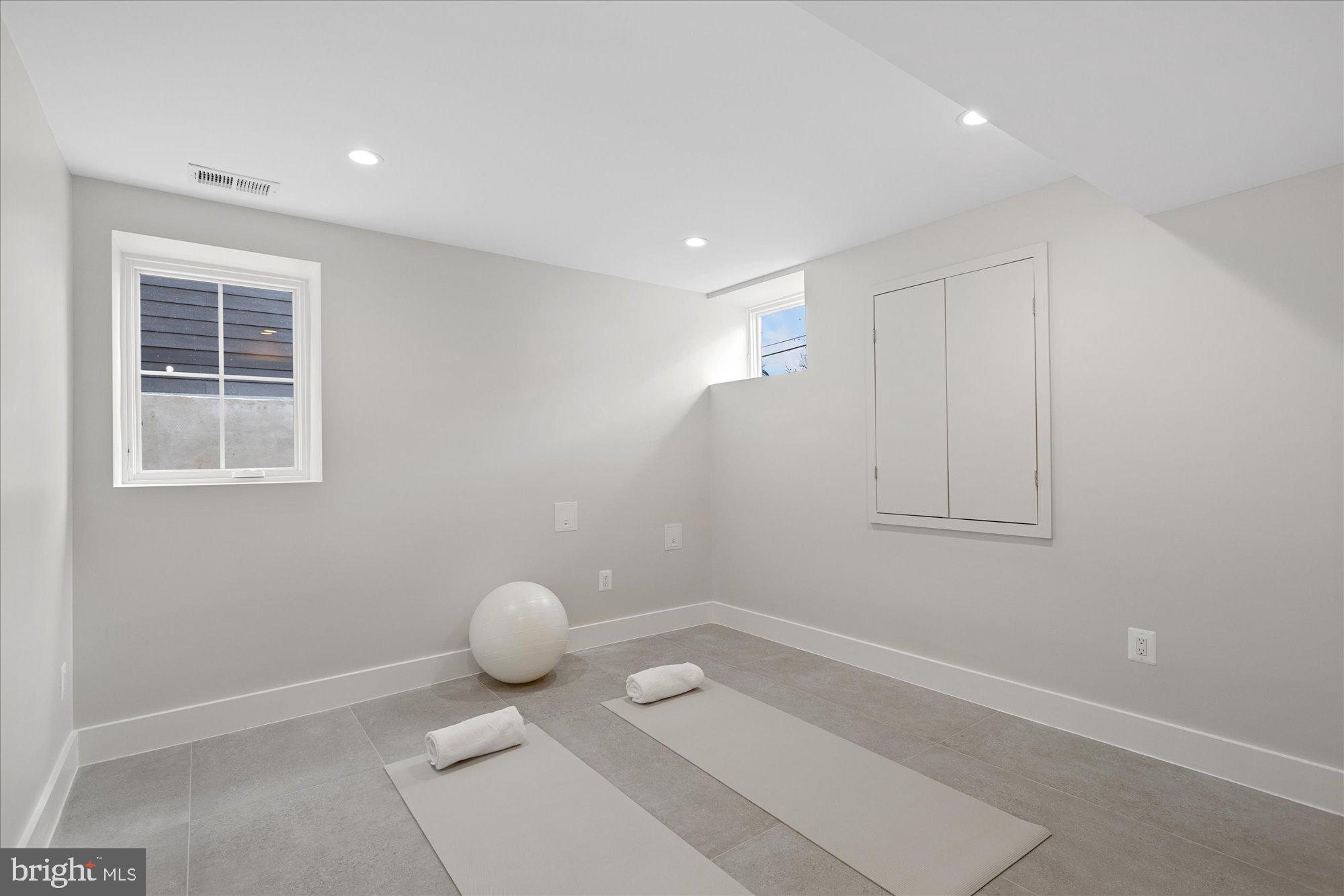 3709 BRANDYWINE STREET NW