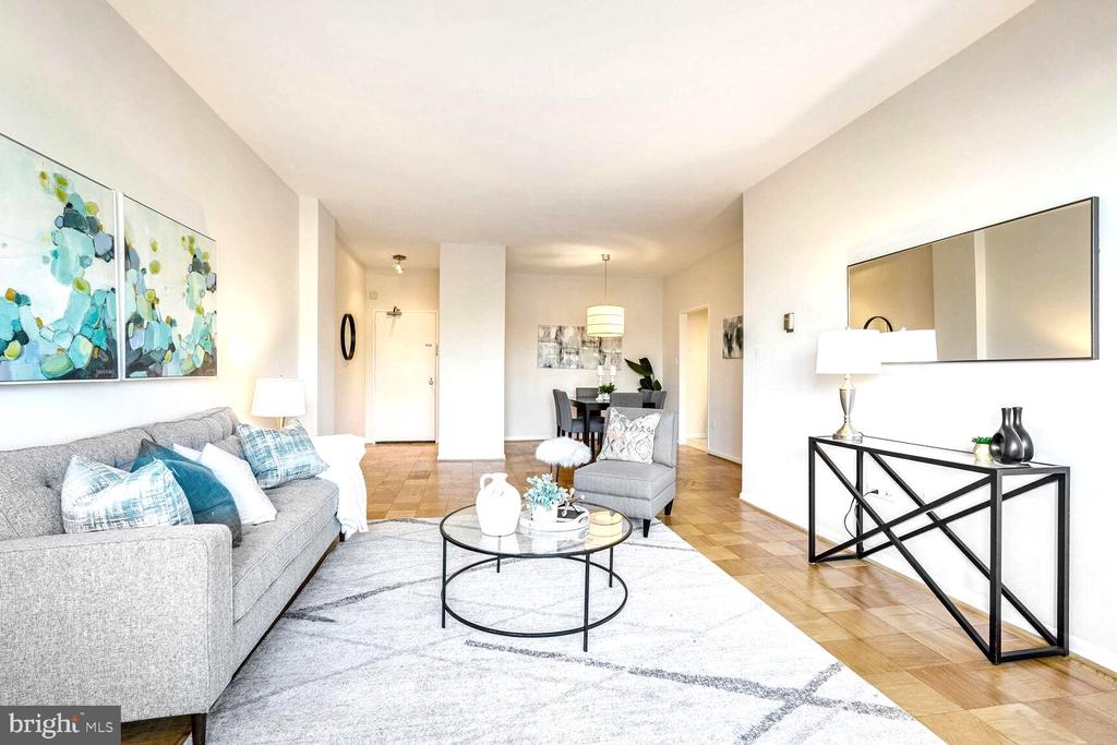 2939 van Ness St NW #518
