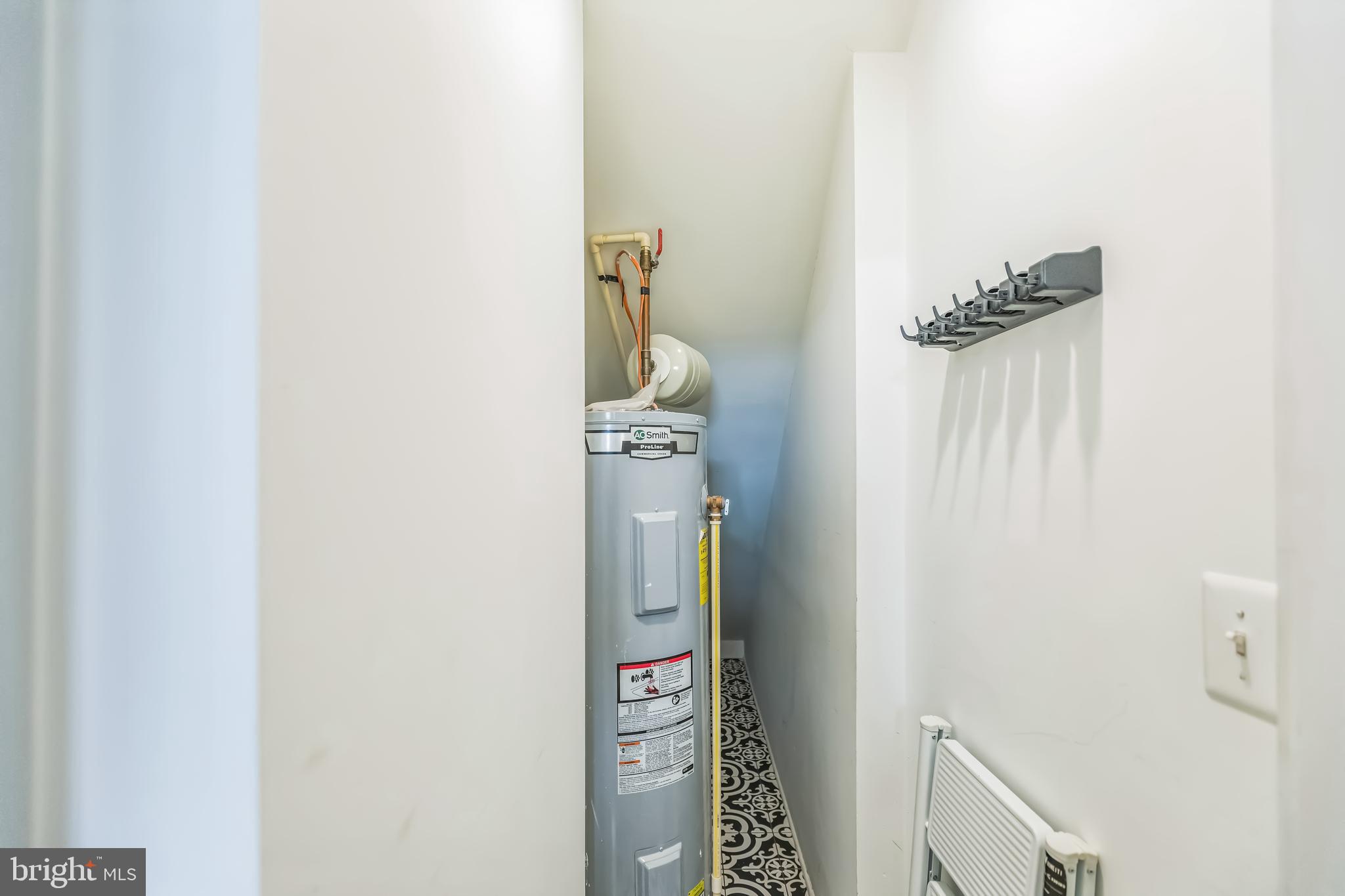 3645 WARDER STREET NW 2