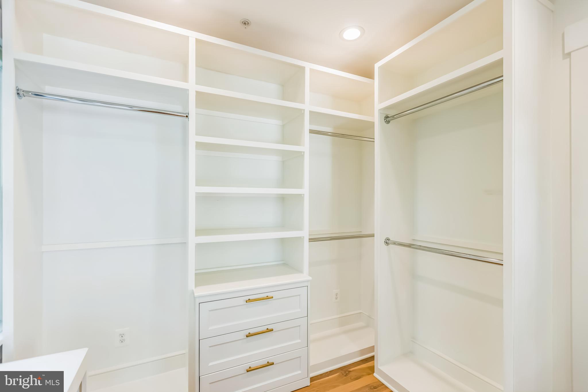 3645 WARDER STREET NW 2