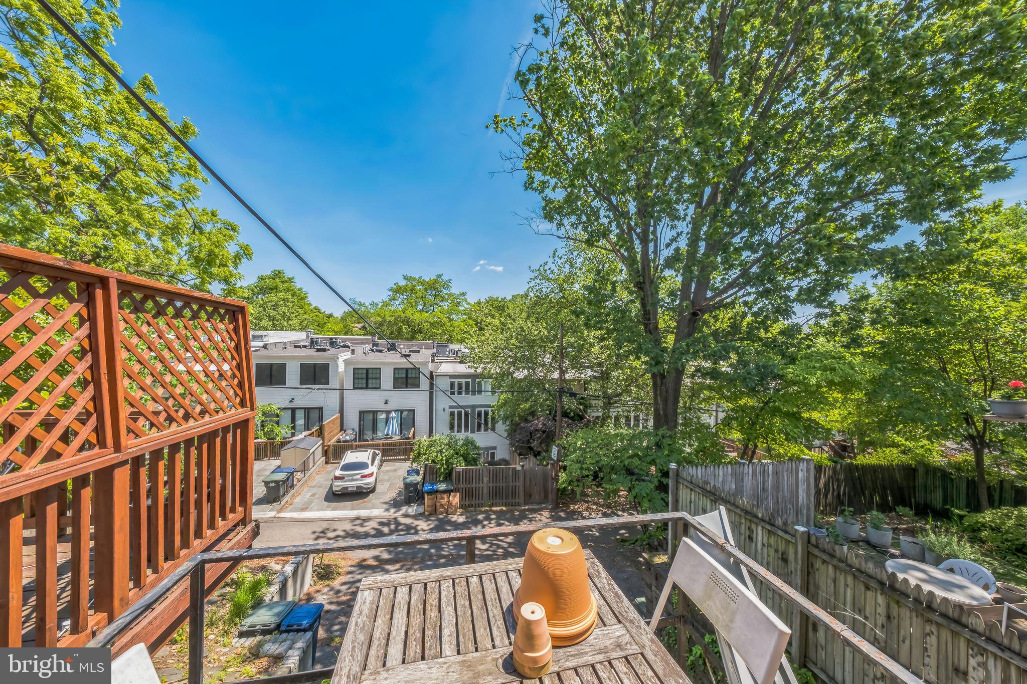 2217 Observatory Pl NW