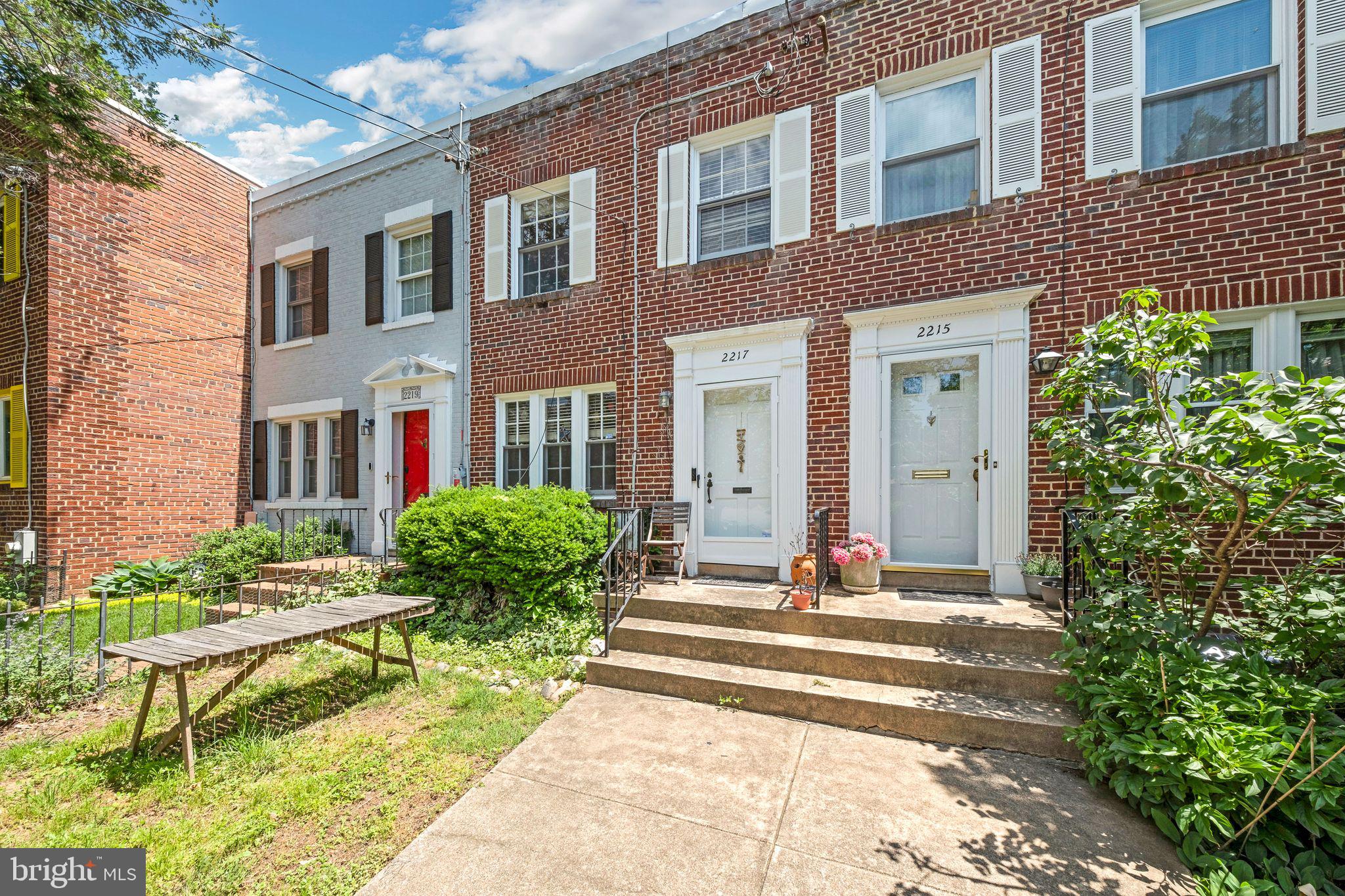 2217 Observatory Pl NW