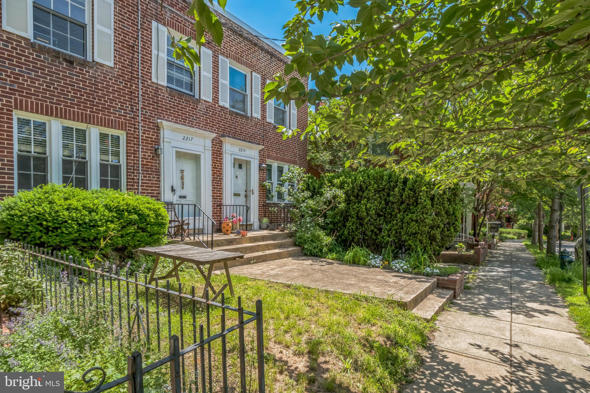 2217 Observatory Pl NW