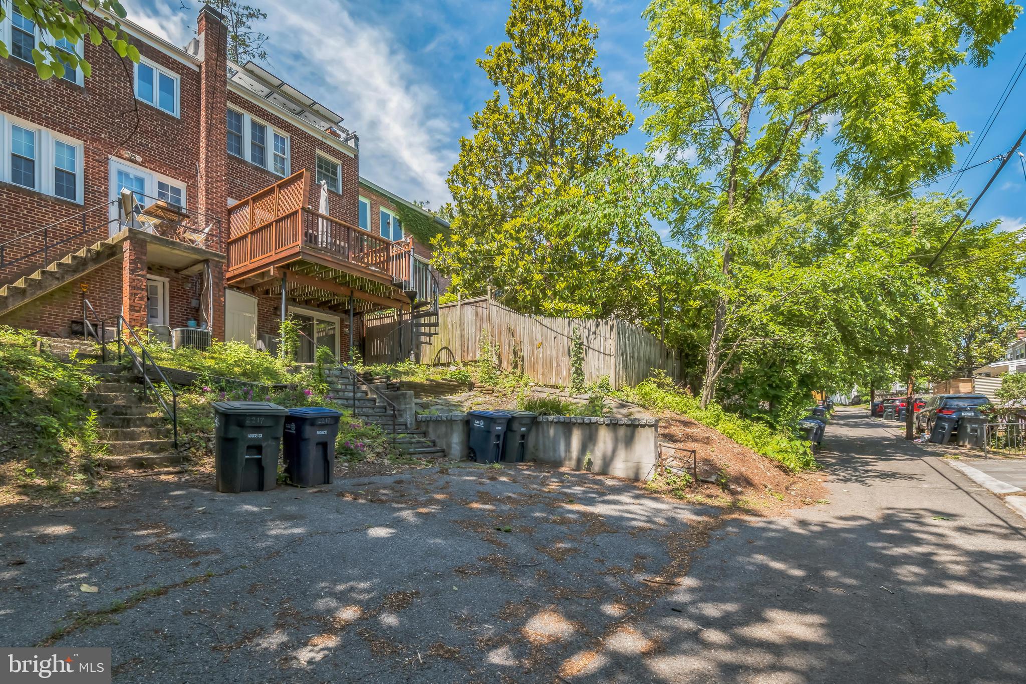 2217 Observatory Pl NW