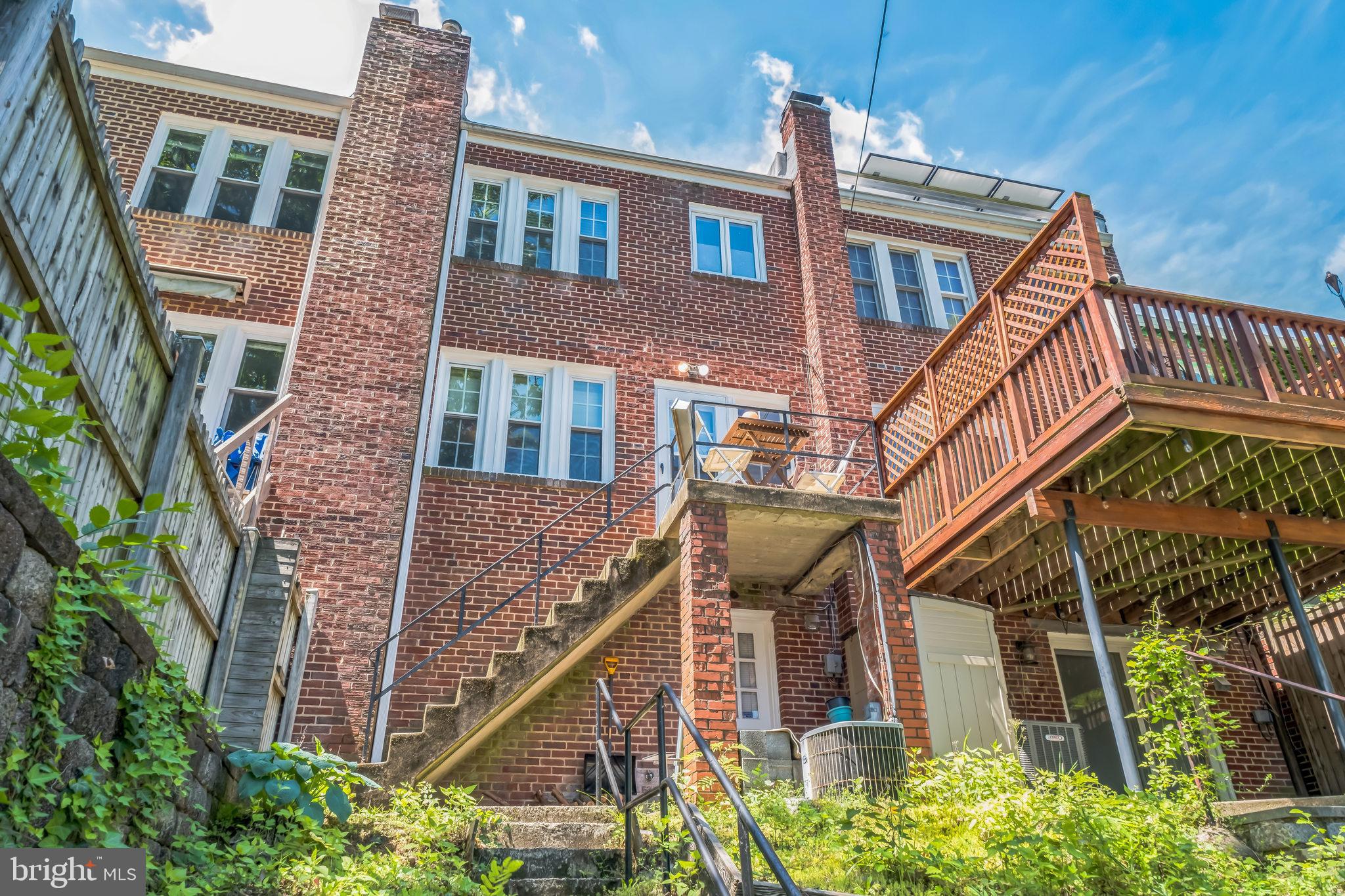 2217 Observatory Pl NW