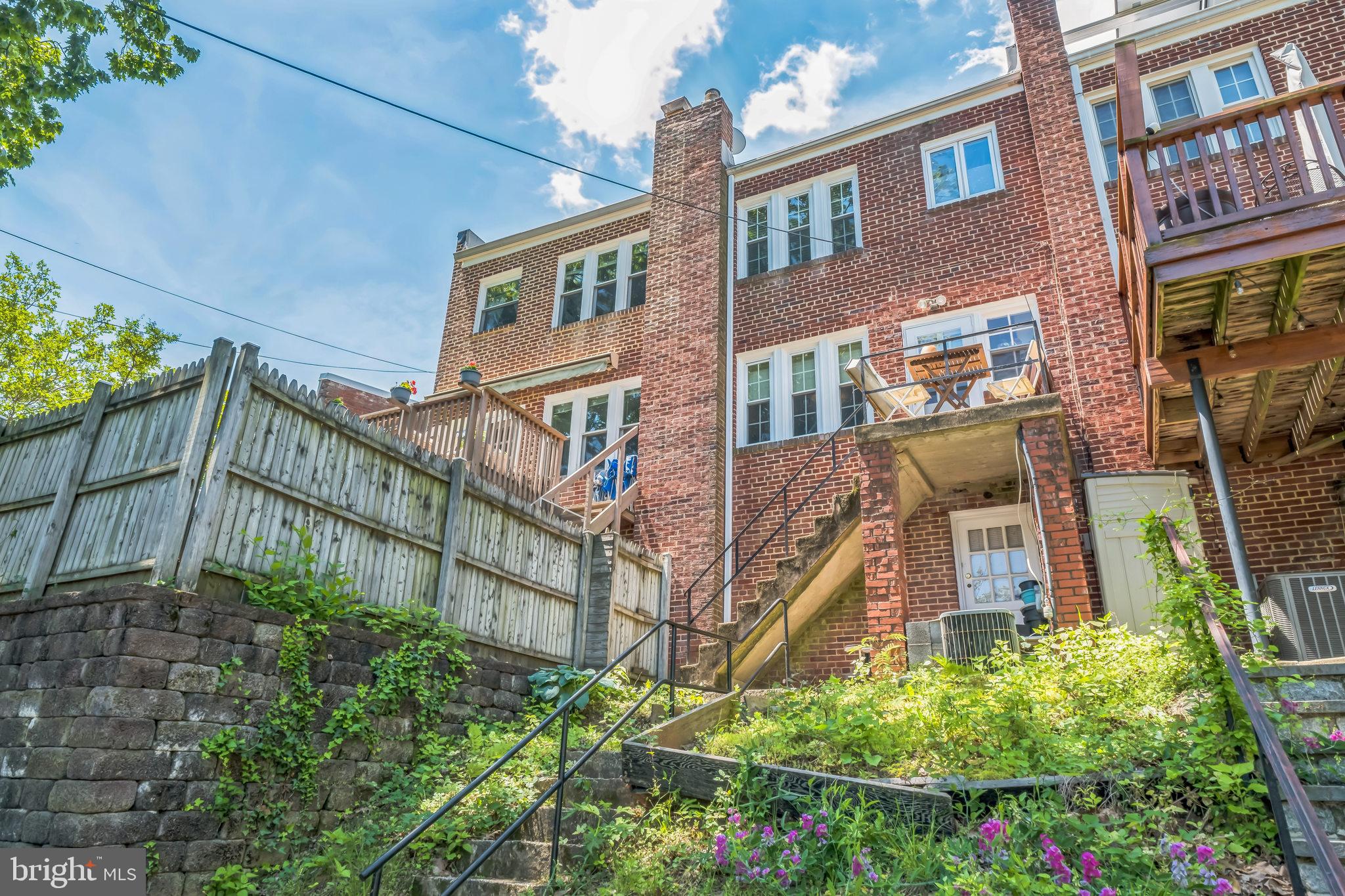 2217 Observatory Pl NW