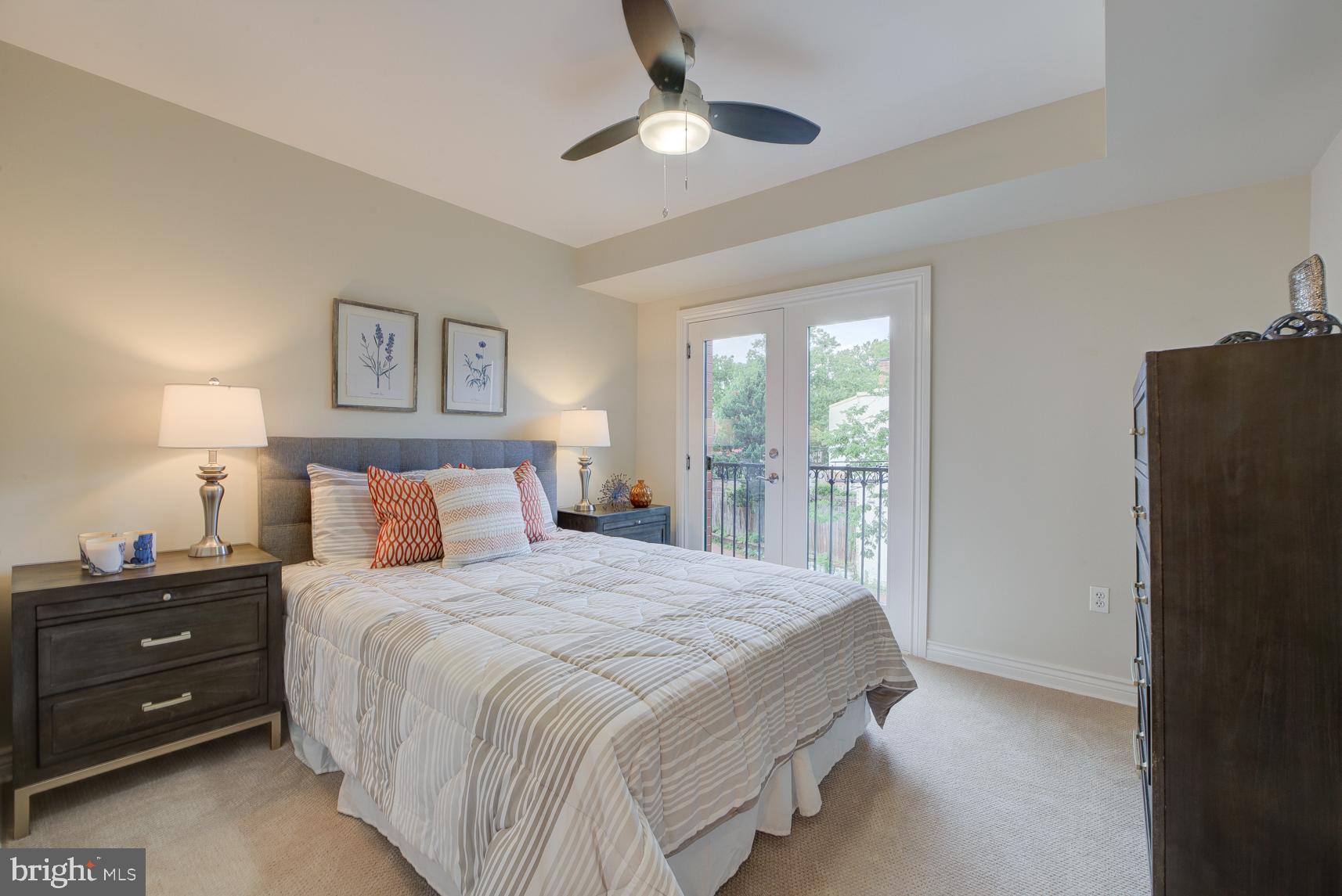 1020 Pennsylvania Ave SE #304