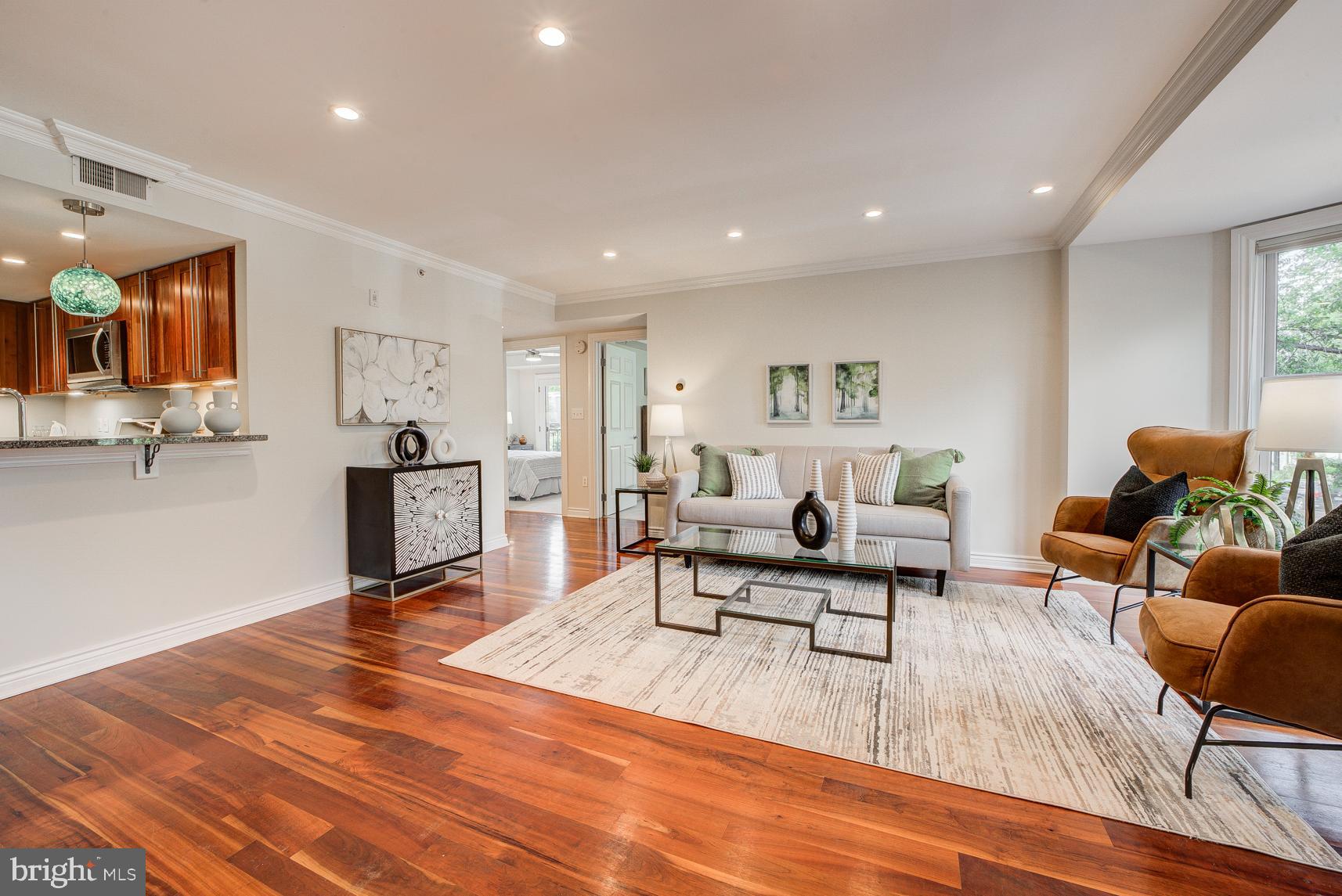 1020 Pennsylvania Ave SE #304