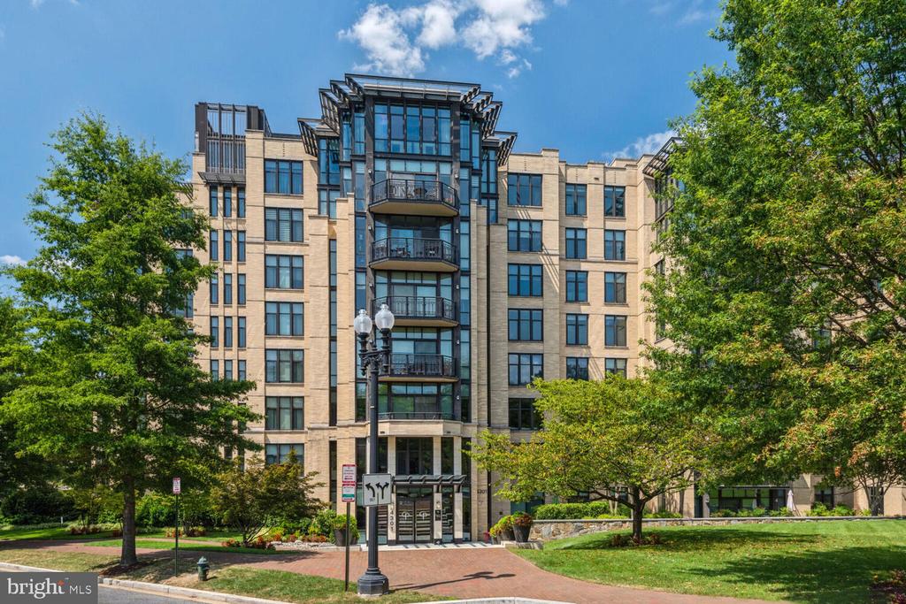 4301 Military Rd NW #504