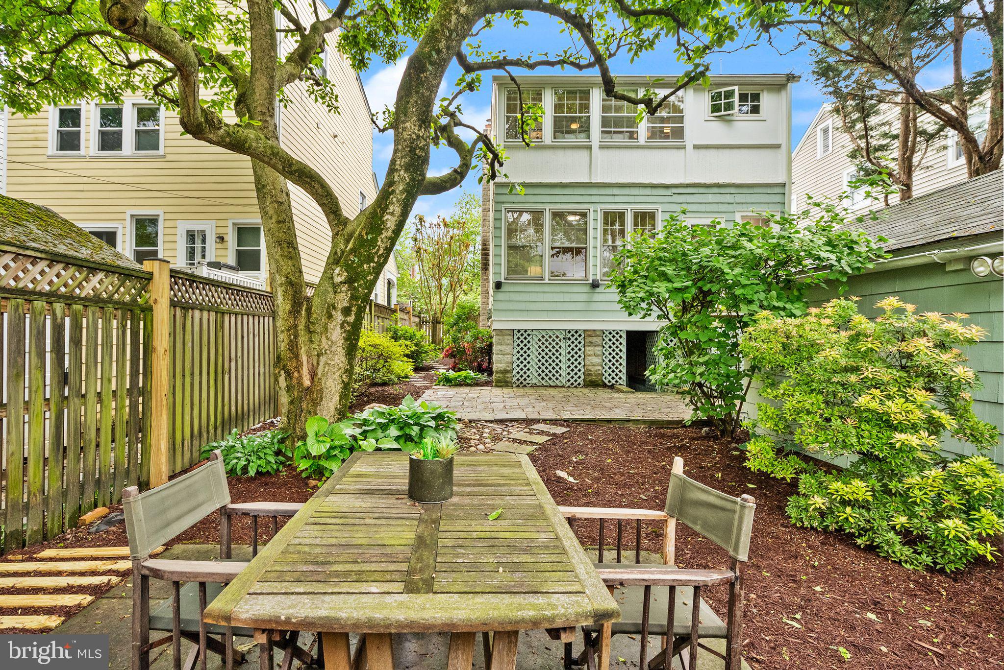 4339 Brandywine St NW