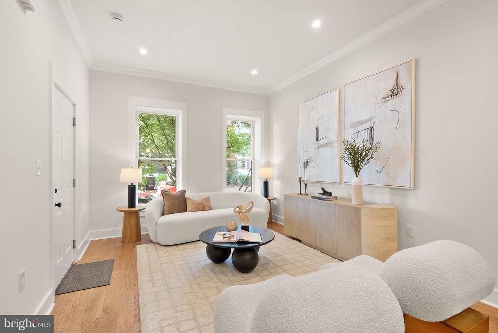 309 M St NW #Townhome B