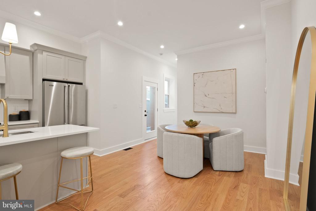 309 M St NW #Townhome B