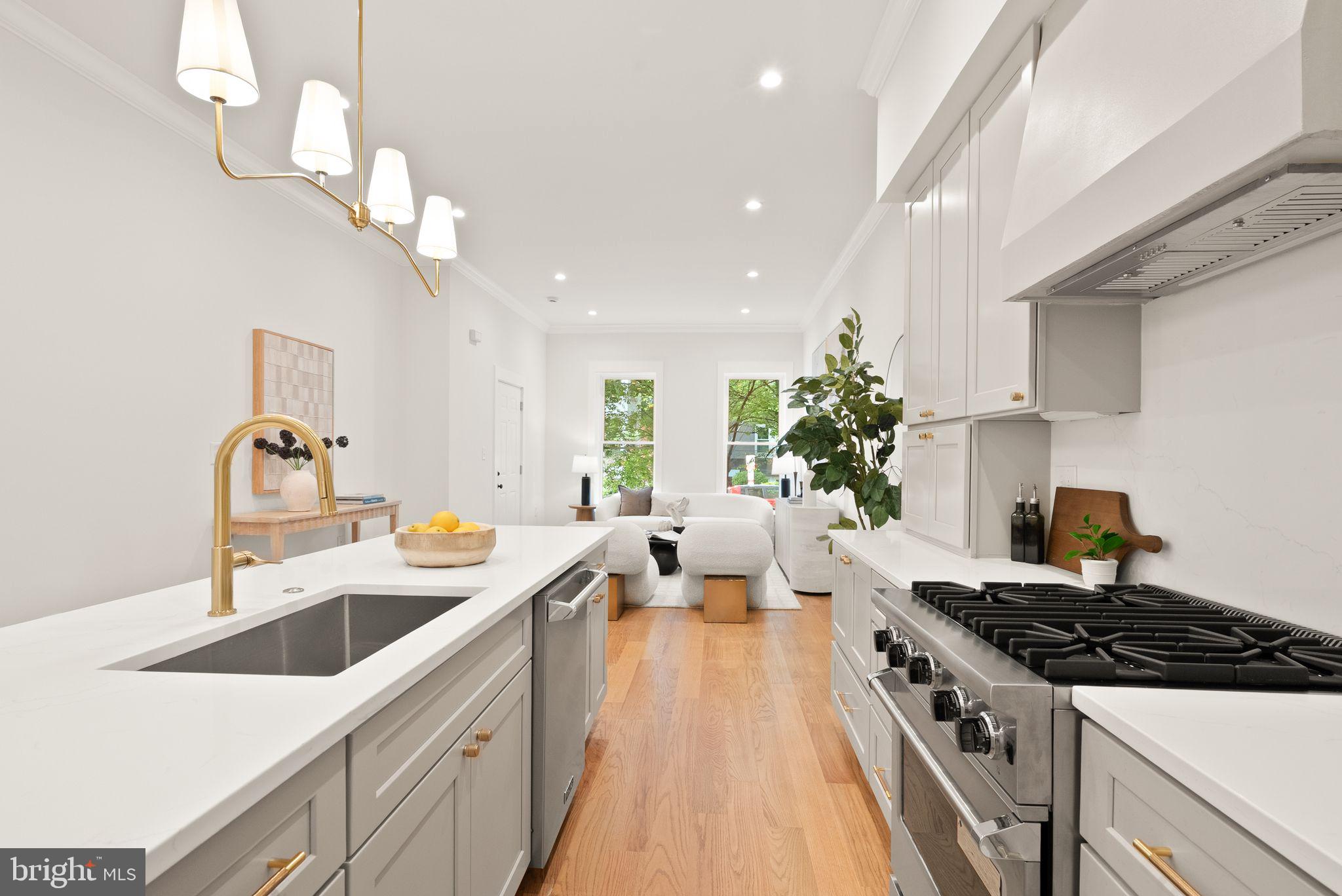 309 M St NW #Townhome B