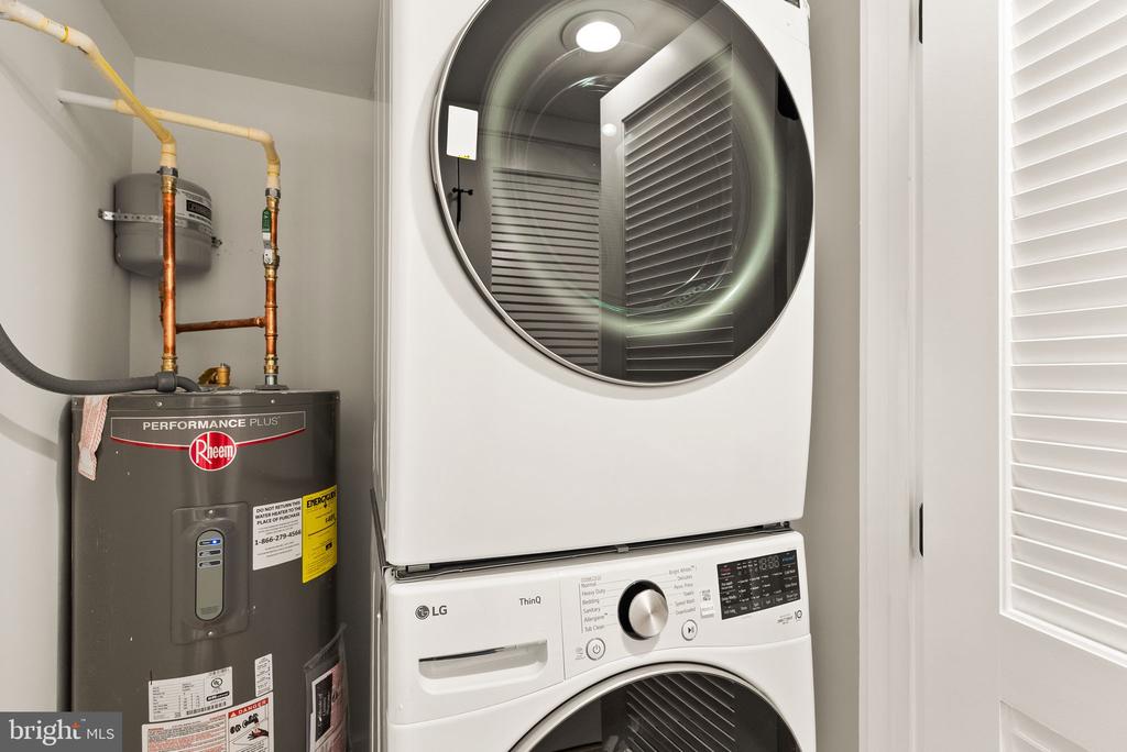 309 M St NW #Townhome B