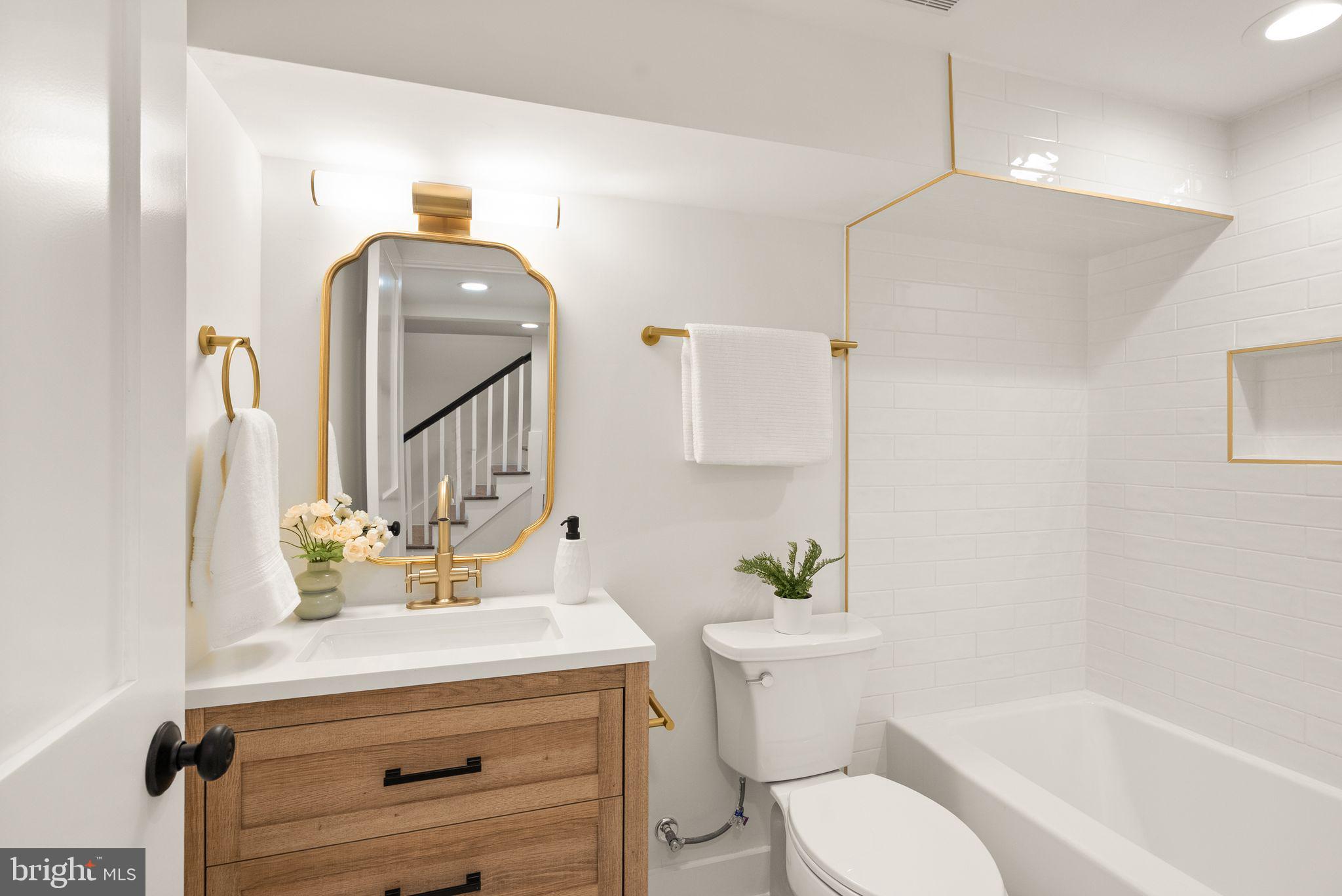 309 M St NW #Townhome B