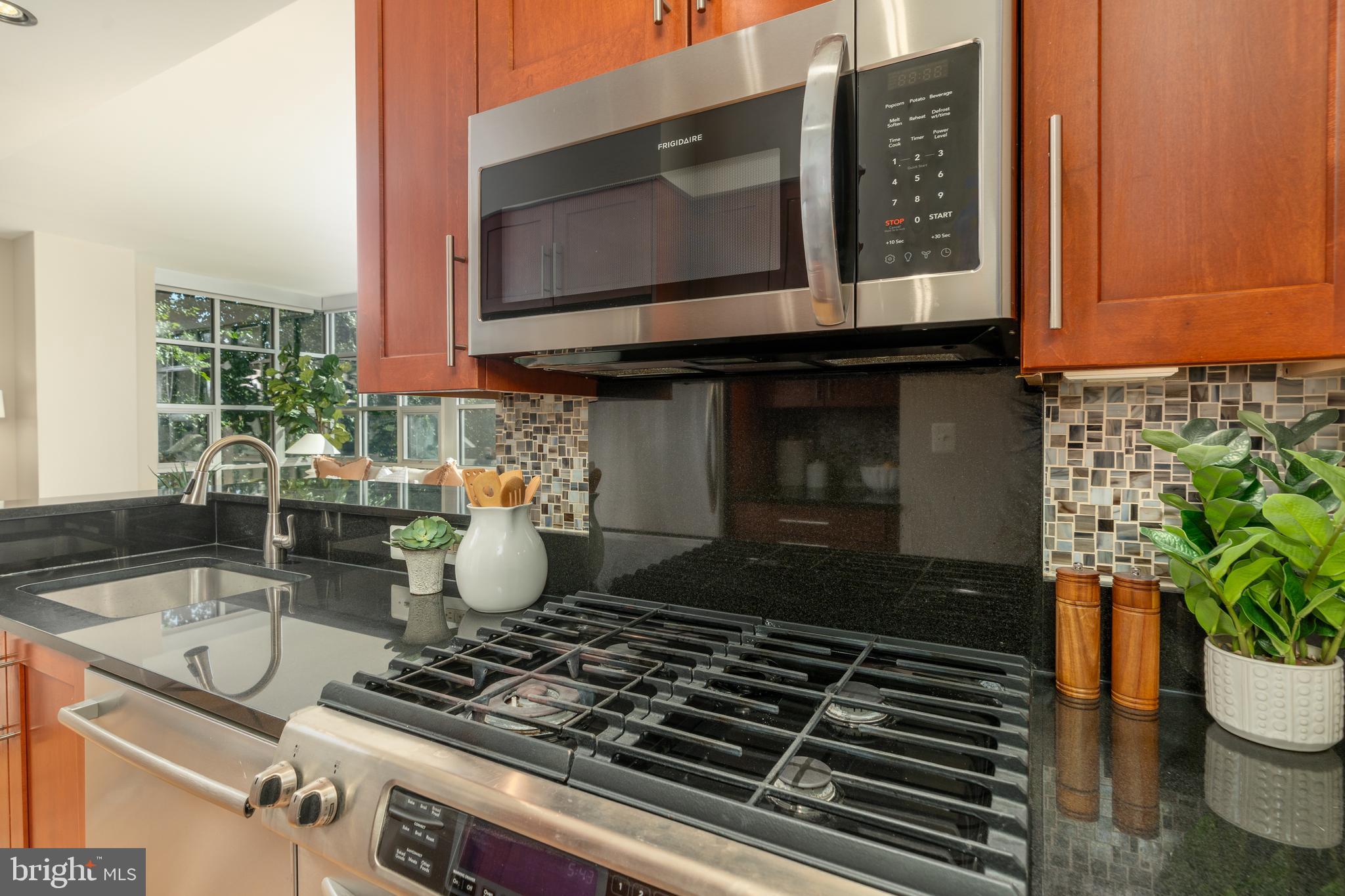 2100 11TH STREET NW 201