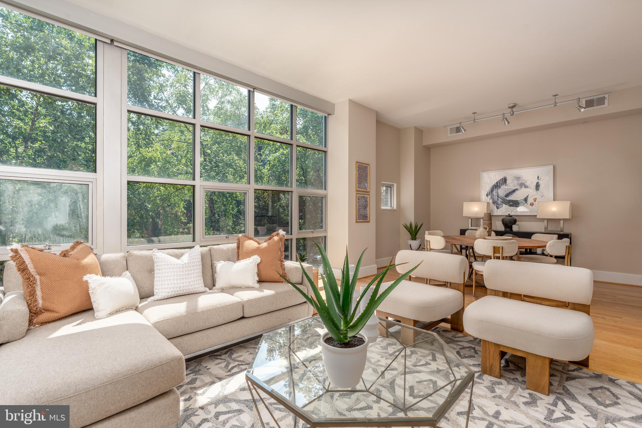 2100 11TH STREET NW 201