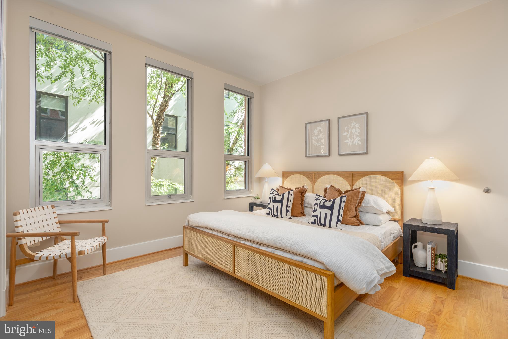 2100 11TH STREET NW 201