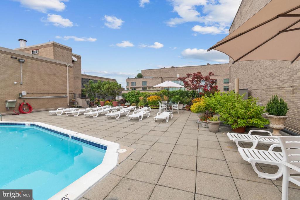2201 L ST NW #906