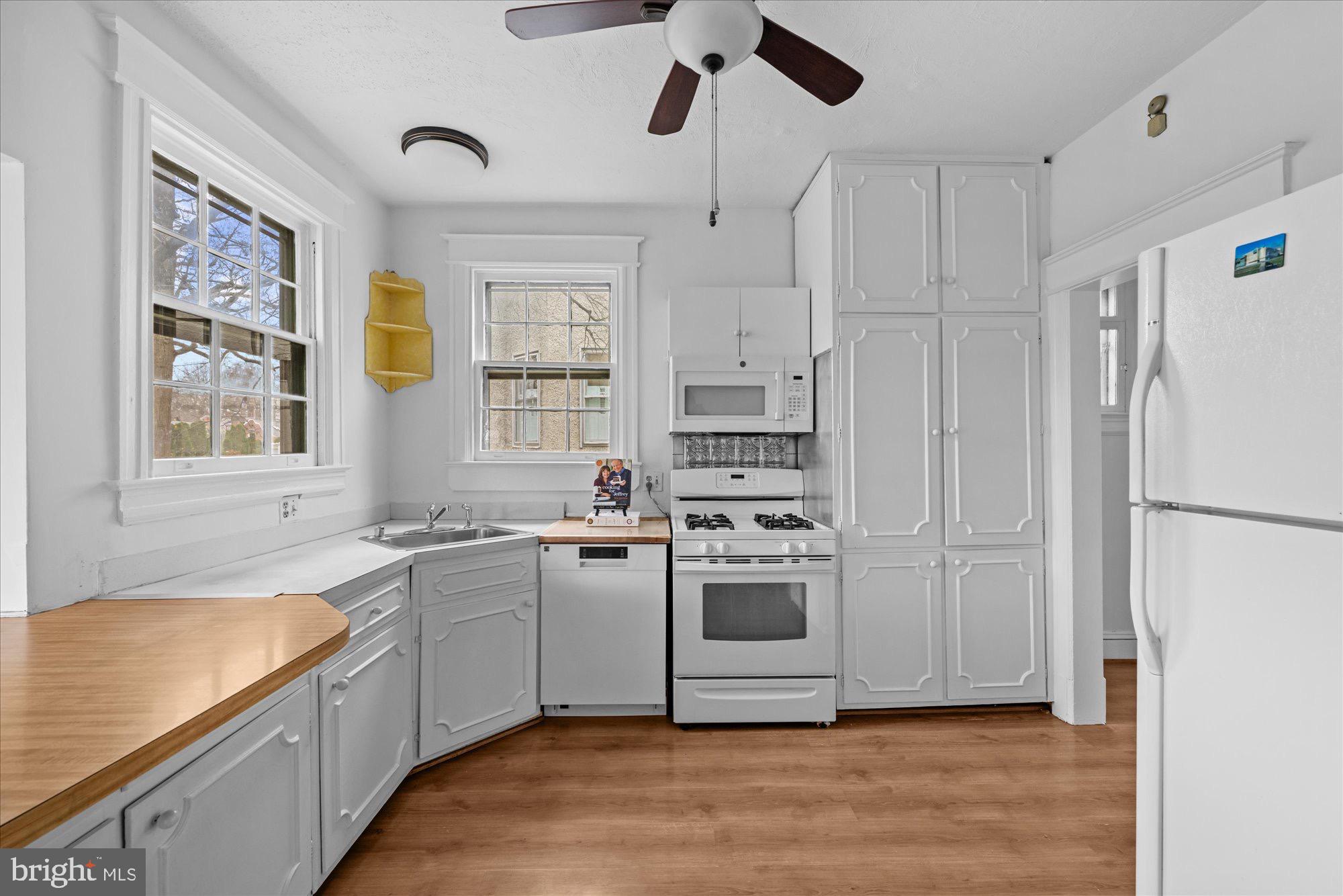 3206 MORRISON STREET NW